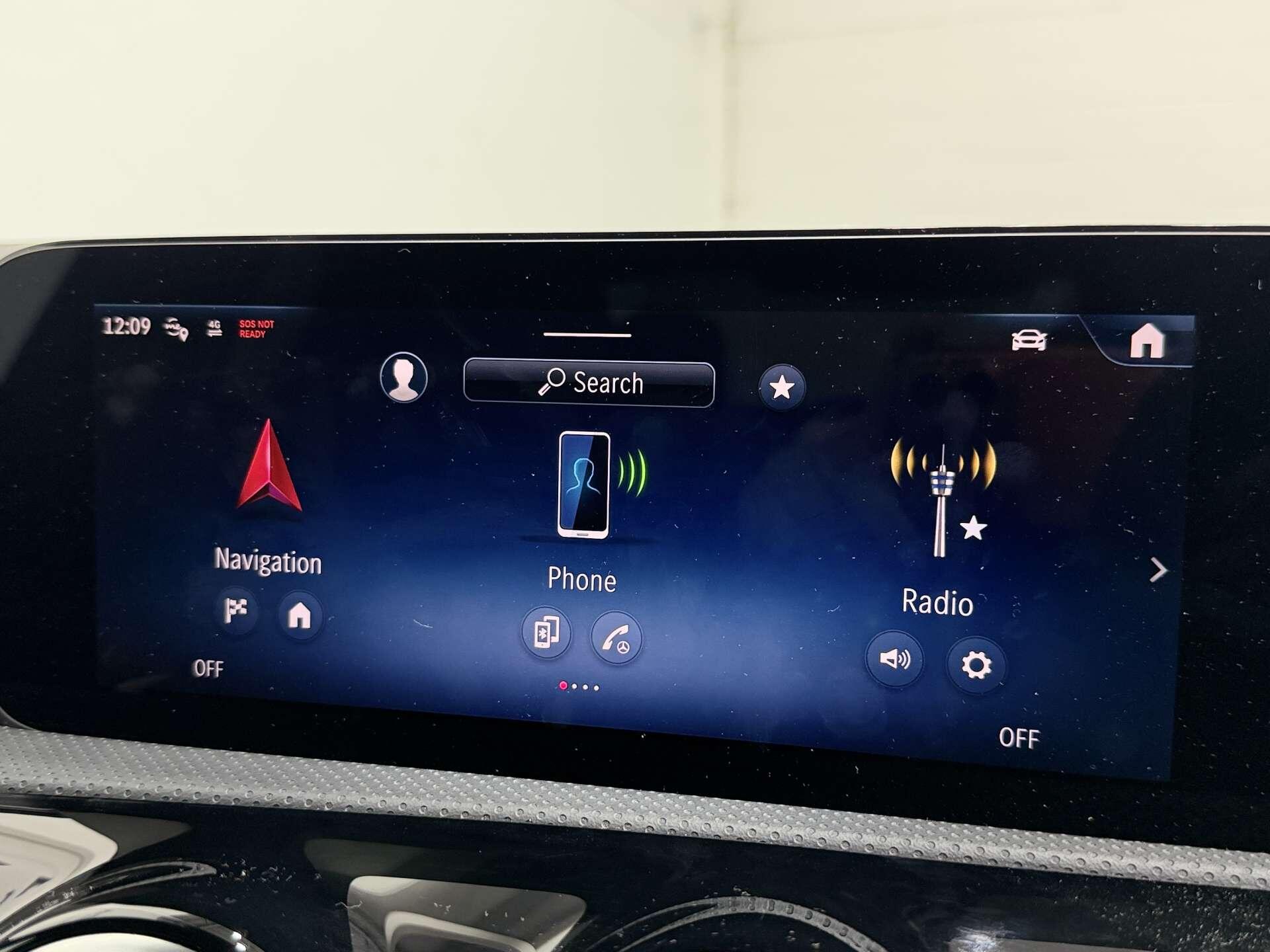 Mercedes-Benz CLA view 37