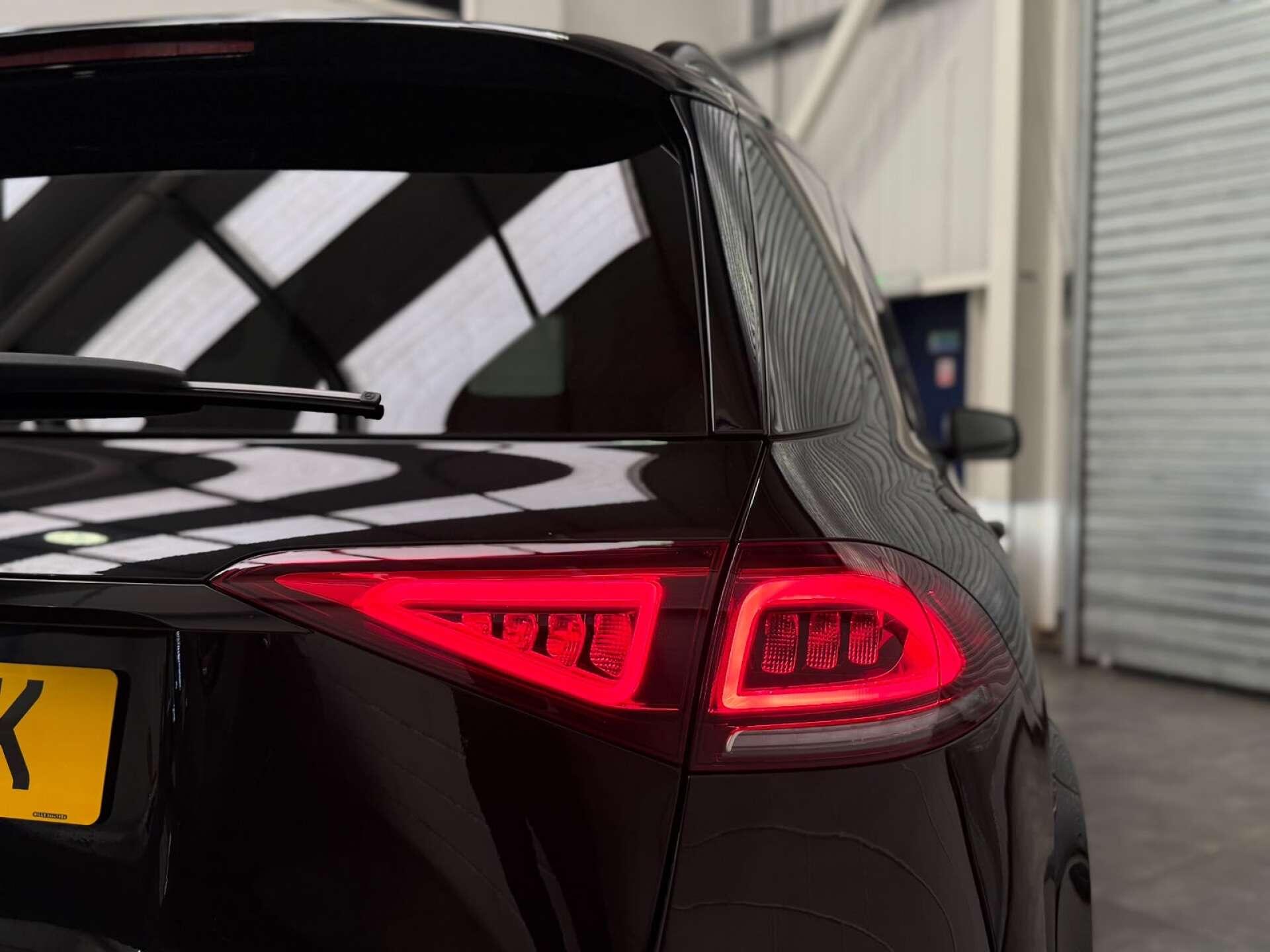 Mercedes-Benz Gle view 10