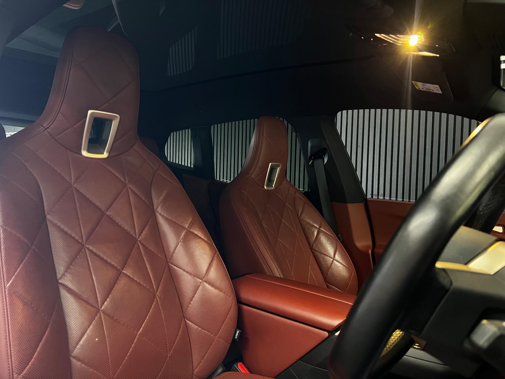 BMW iX view 10