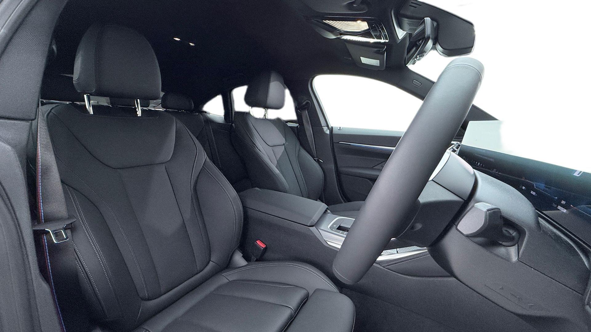 BMW I4 view 11