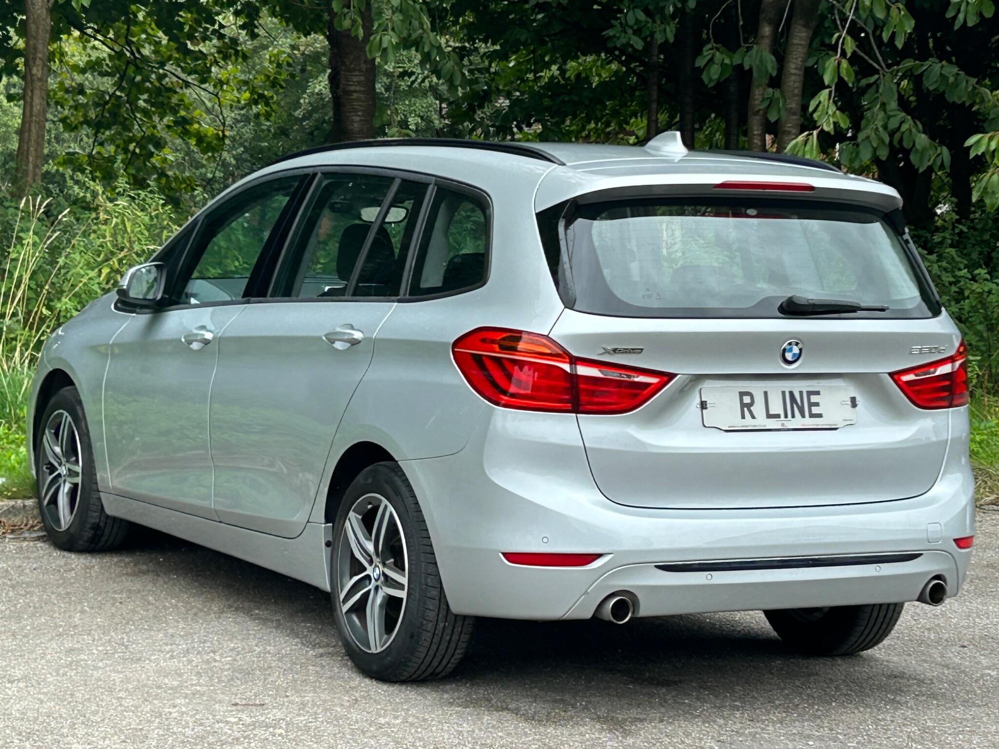 BMW 2 Series view 9