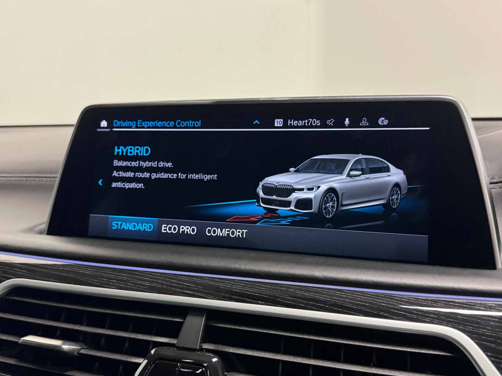BMW 7 Series view 49