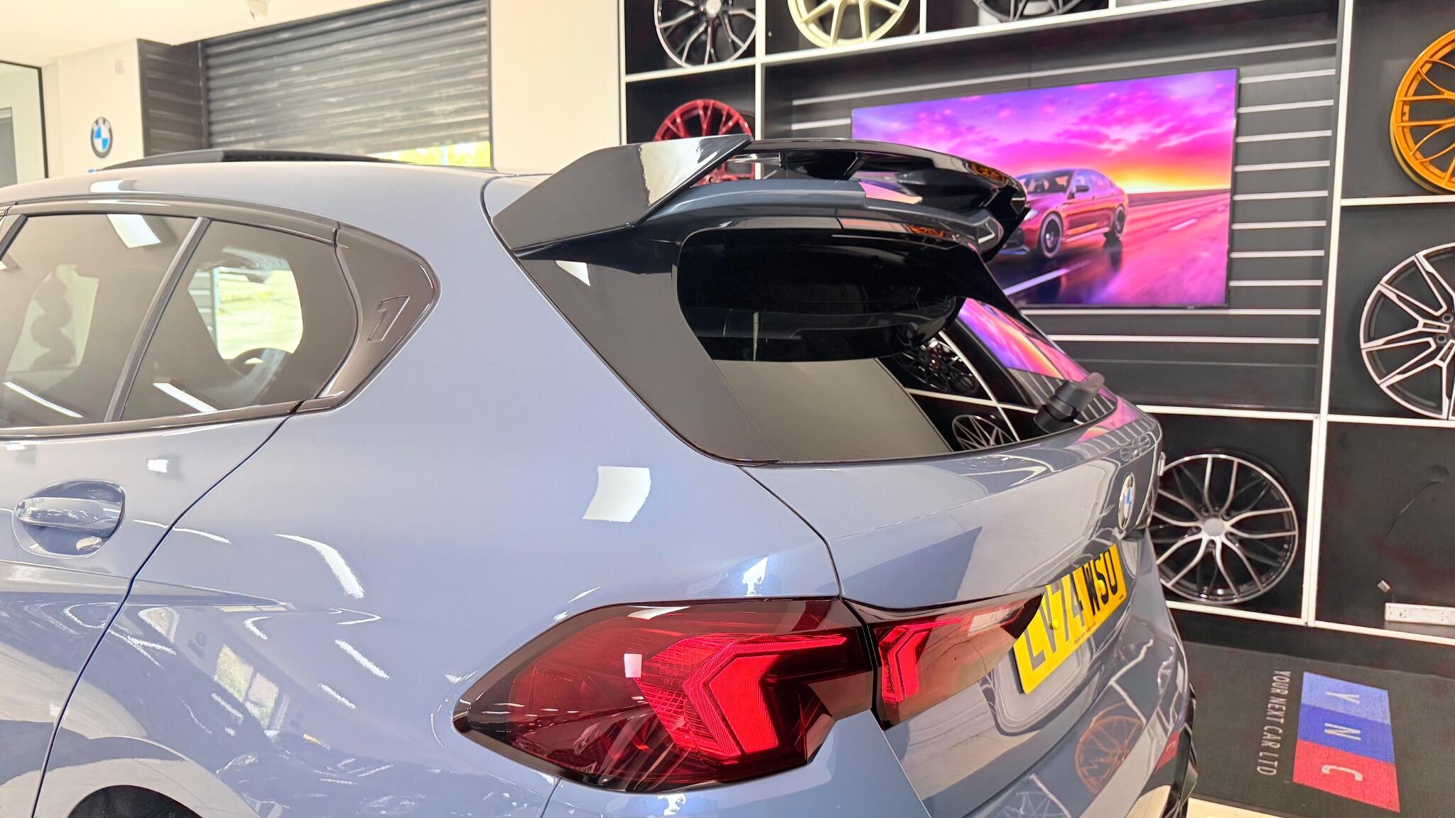 BMW 1 Series view 22
