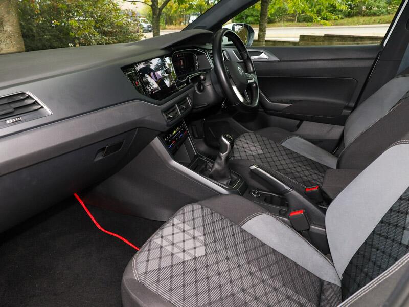 Volkswagen Taigo view 5