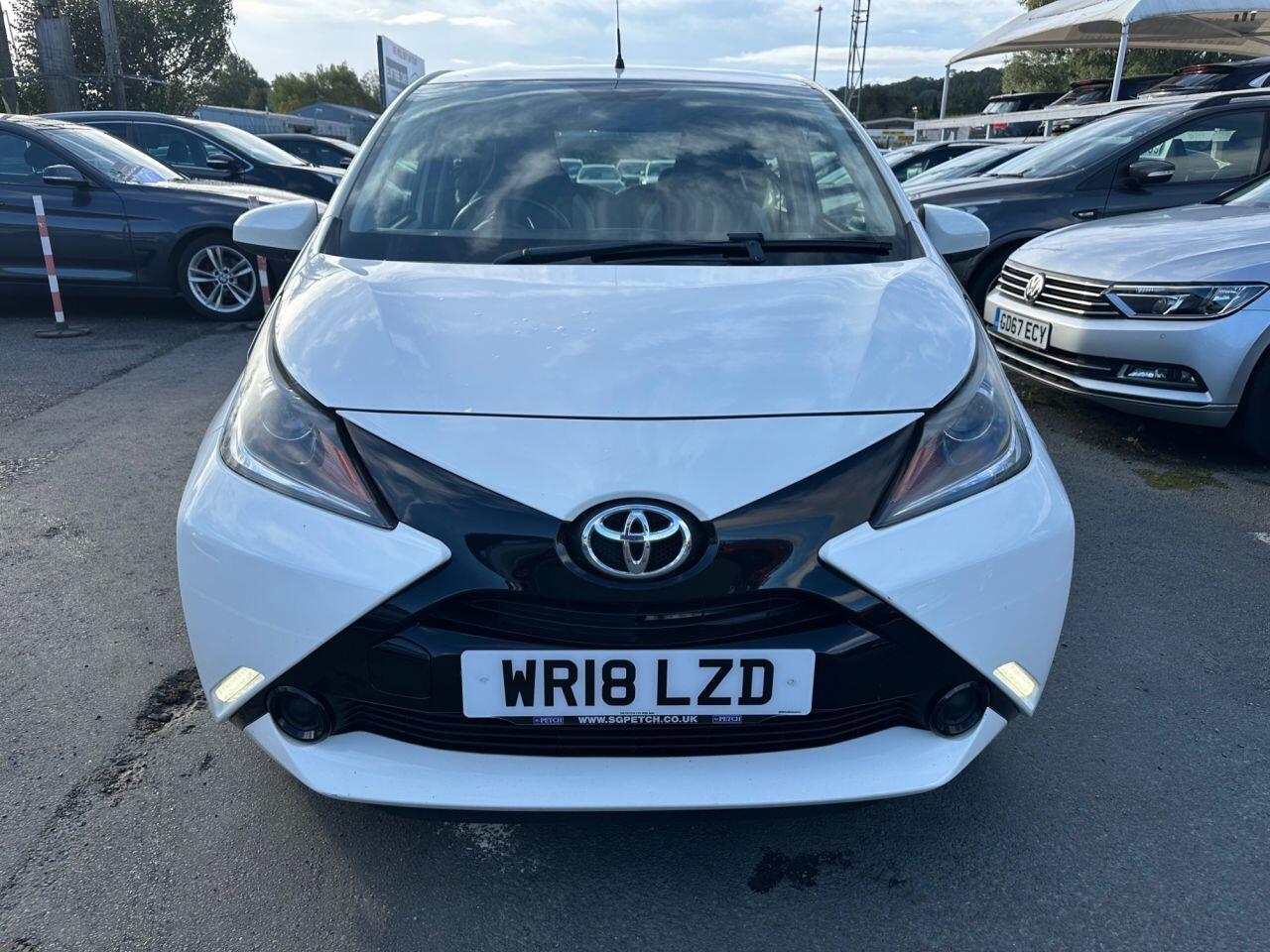 Toyota Aygo view 13