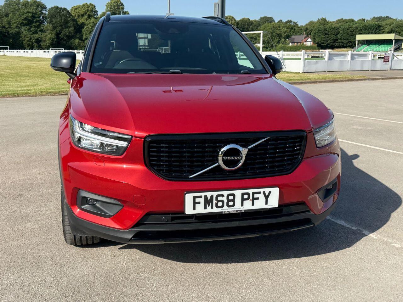 Volvo XC40 view 22