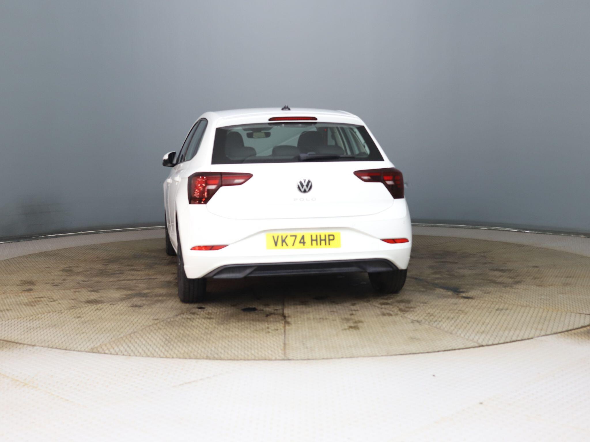 Volkswagen Polo view 2