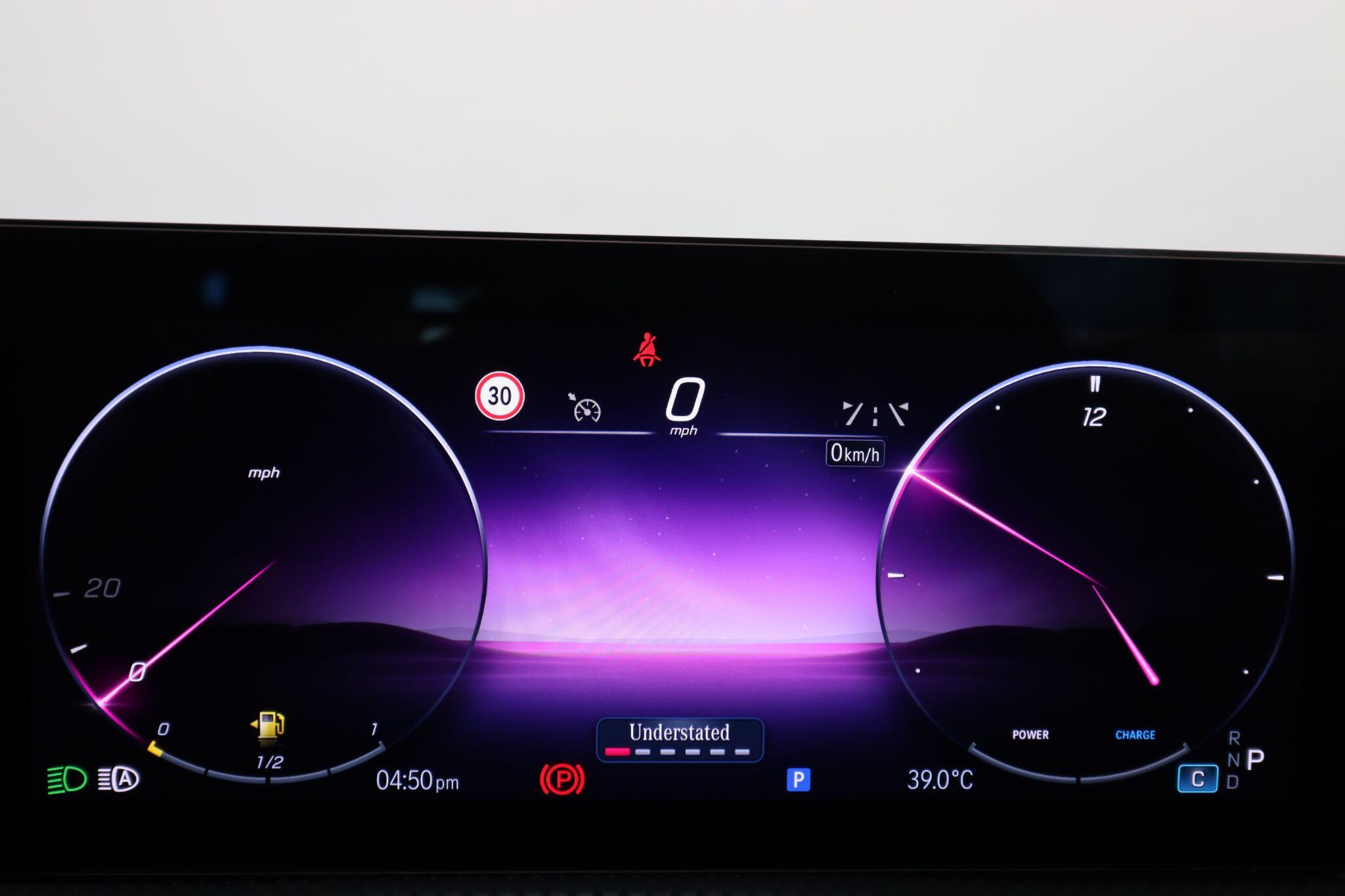 Mercedes-Benz Cla view 38