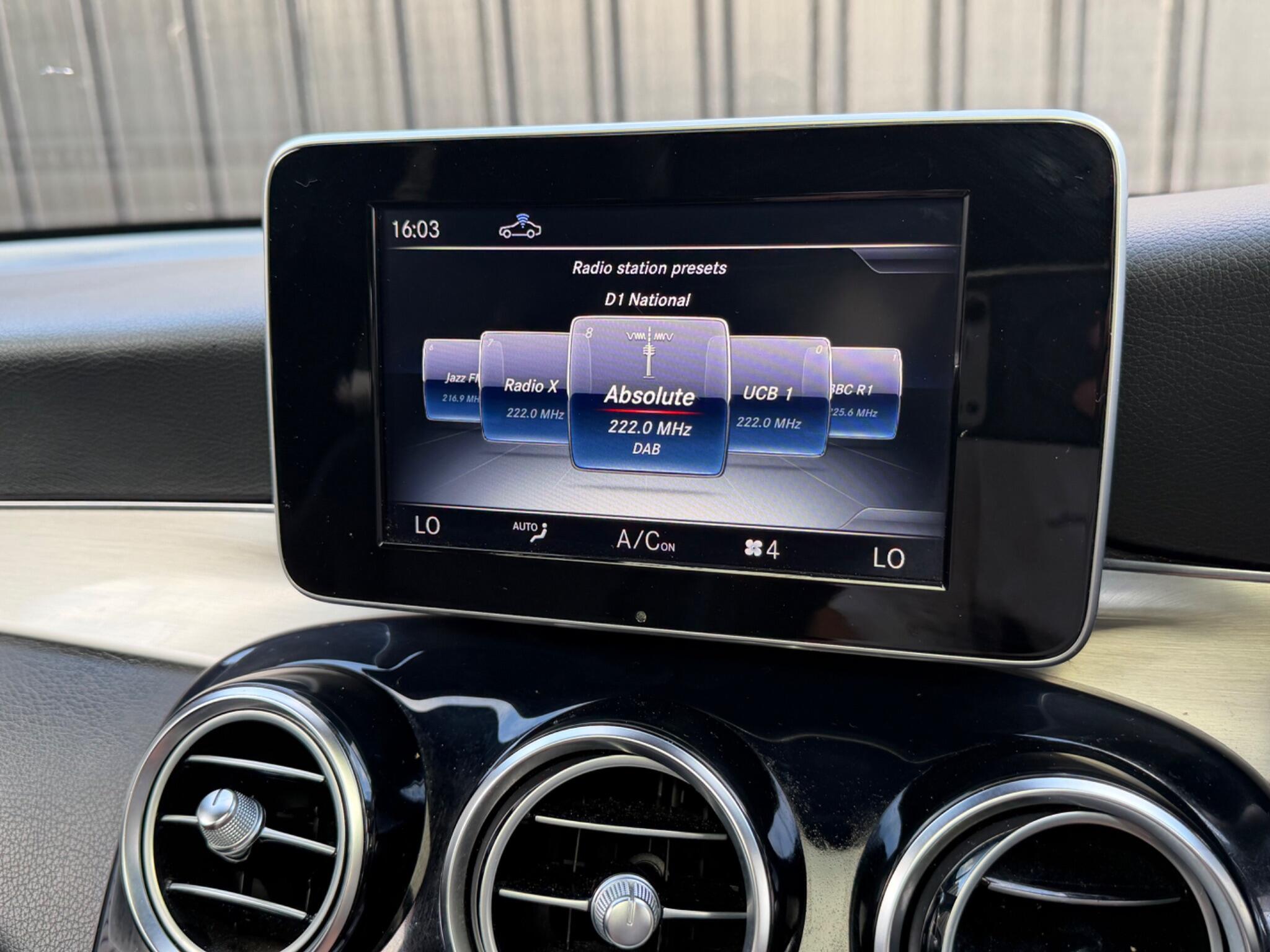 Mercedes-Benz GLC view 36