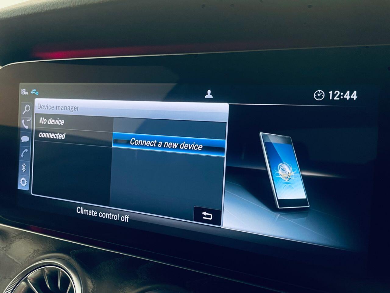 Mercedes-Benz E Class view 18