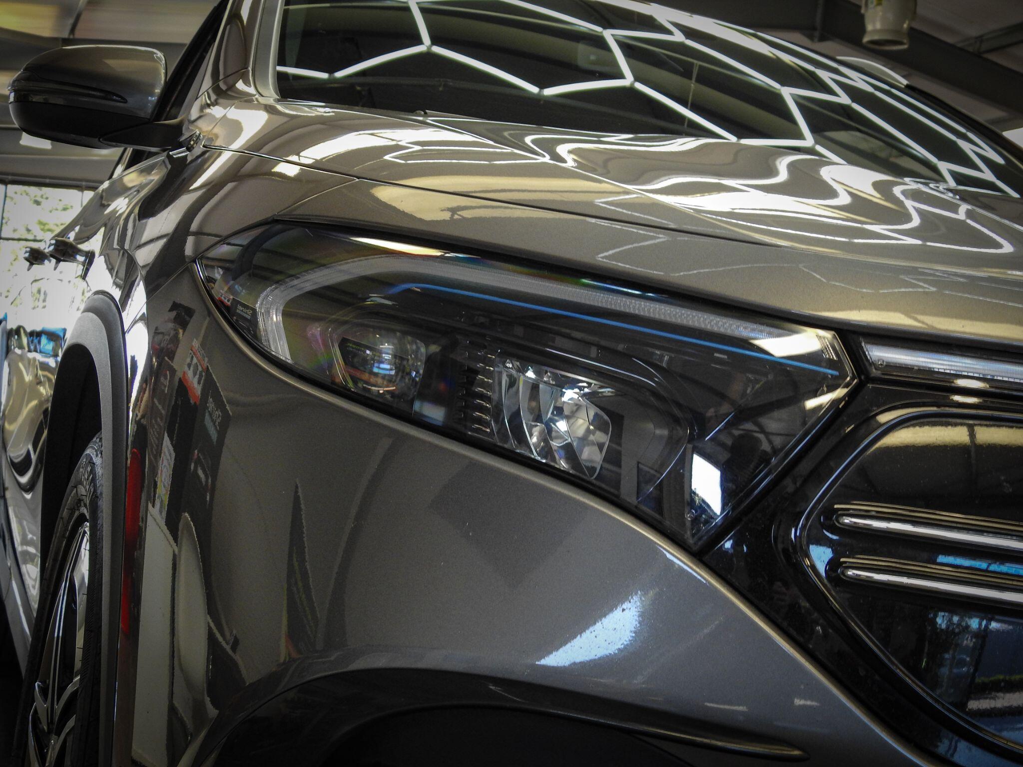 Mercedes-Benz Eqa view 9