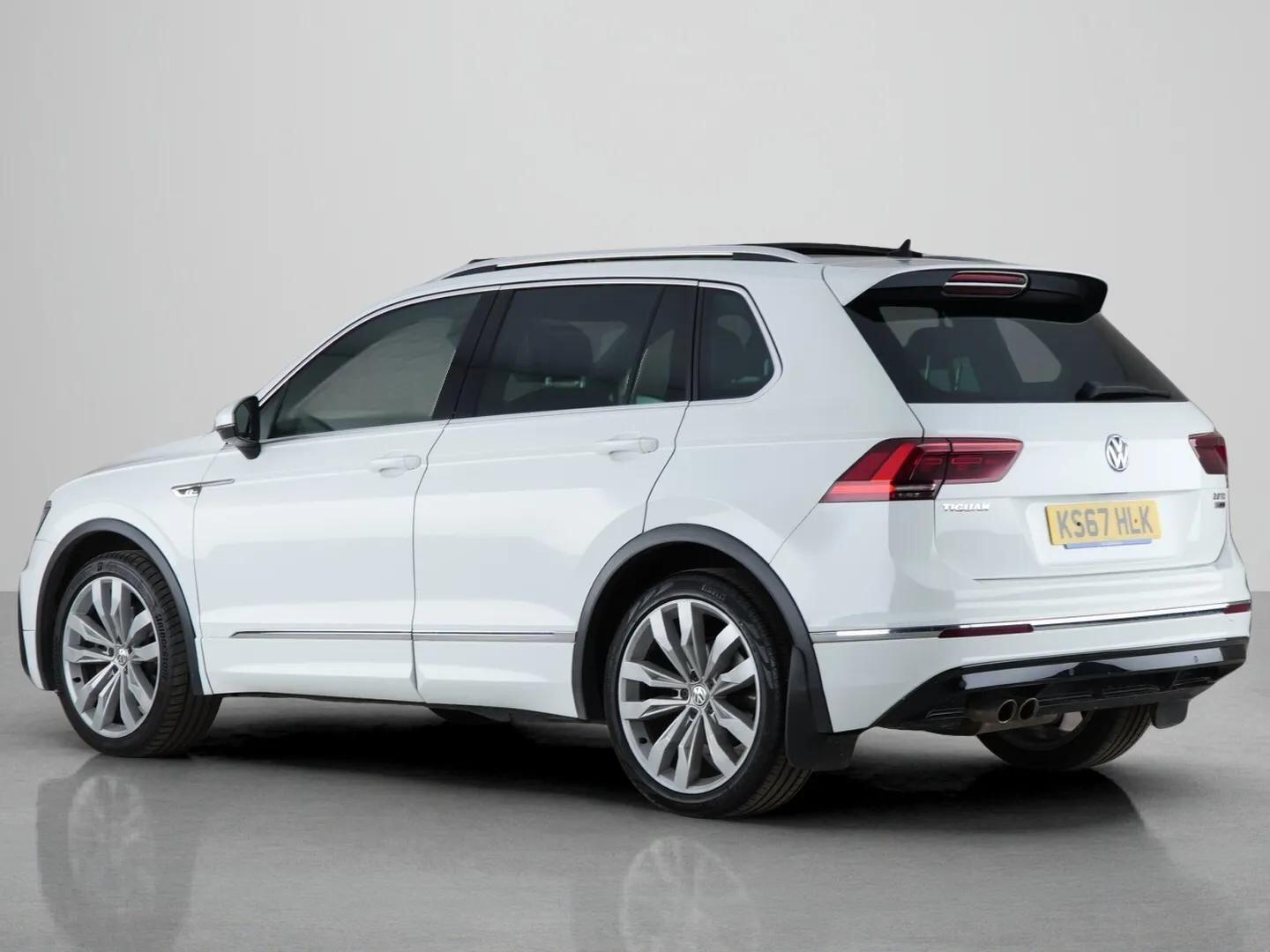 Volkswagen Tiguan view 8