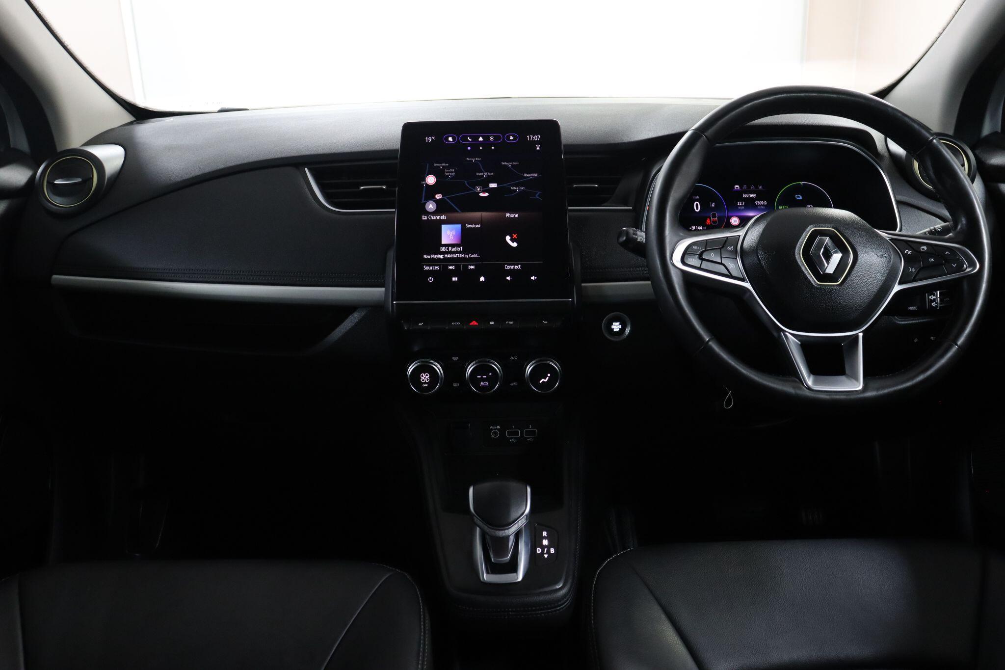 Renault Zoe view 42