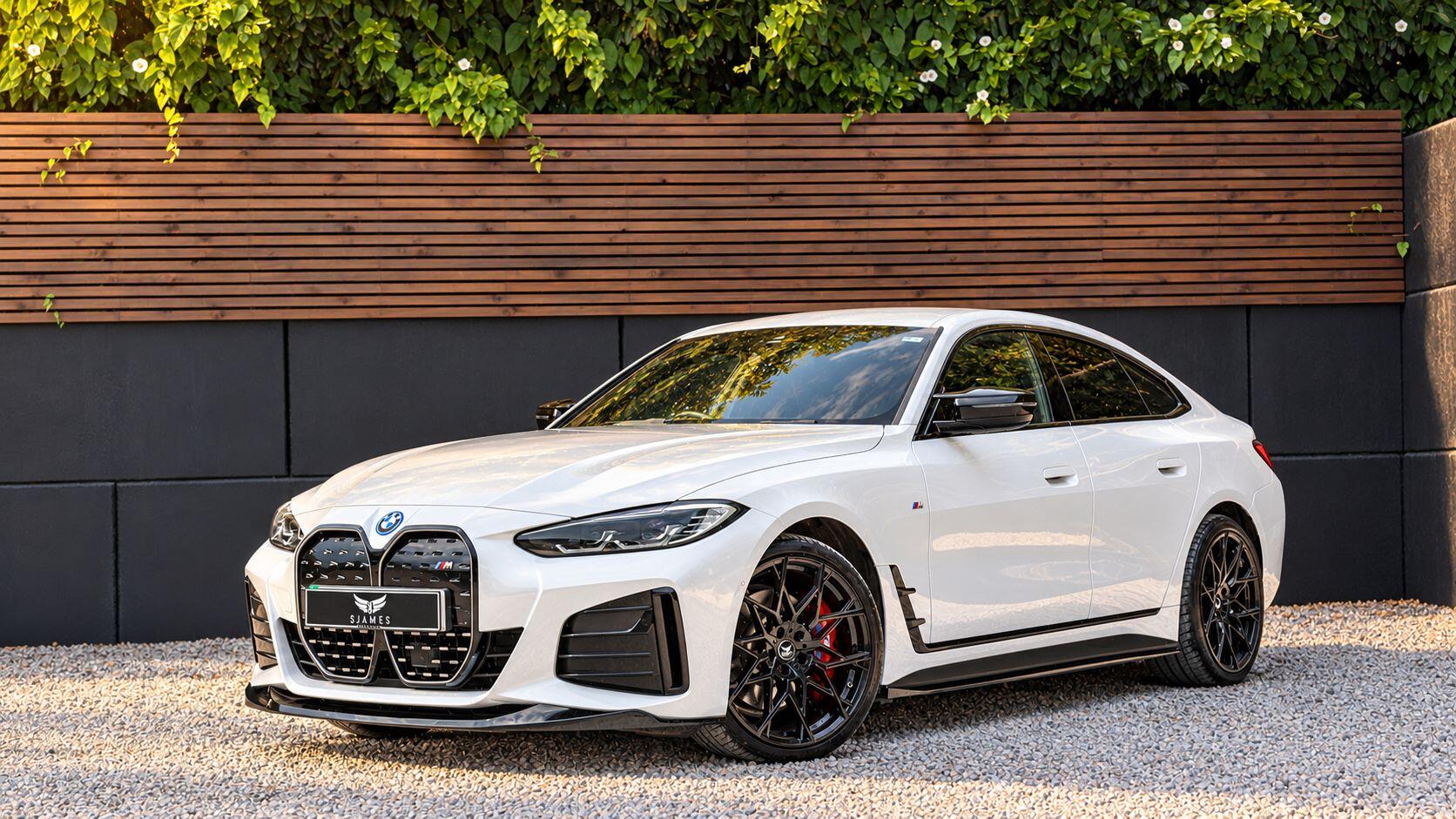 BMW i4