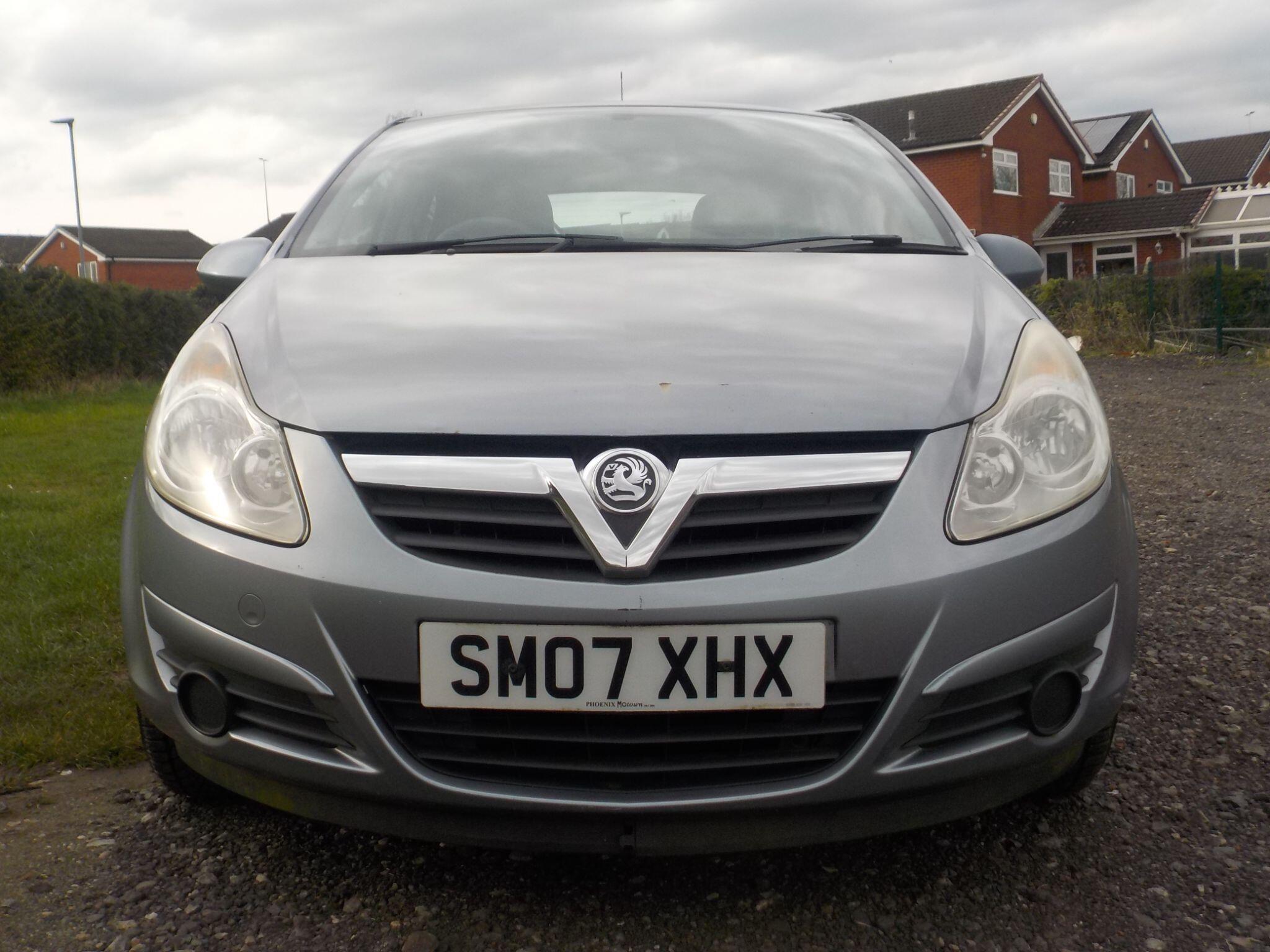 Vauxhall Corsa 1.4i 16v Club 5dr