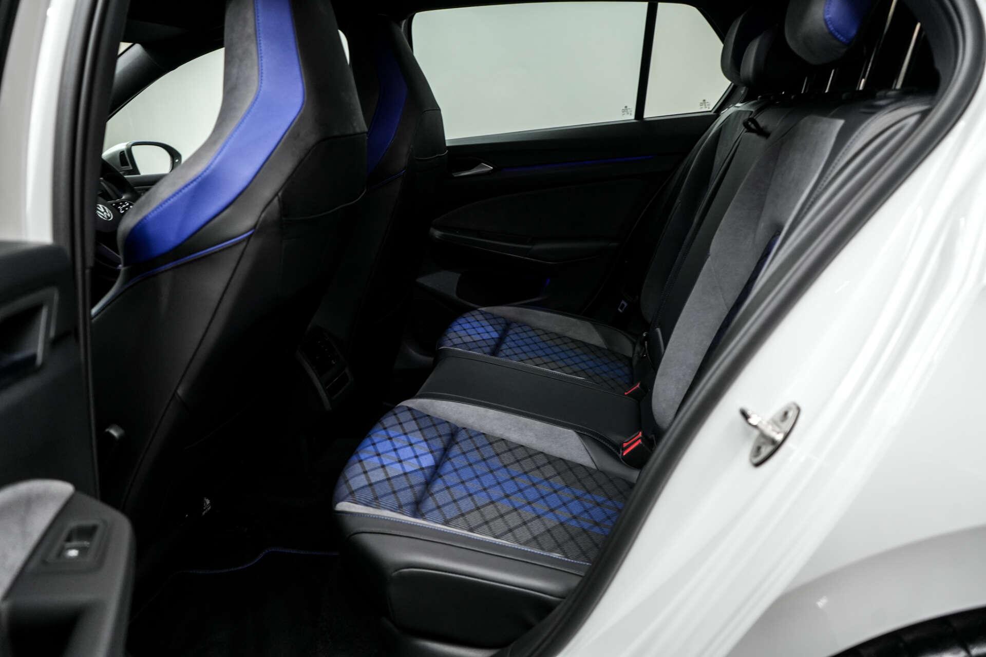 Volkswagen Golf view 24
