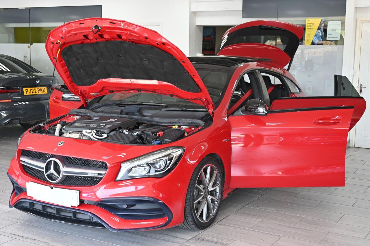 Mercedes-Benz Cla view 12