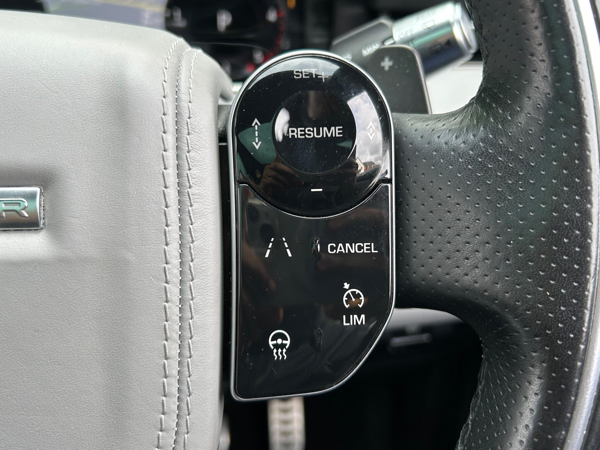 Land Rover Range Rover Evoque view 47
