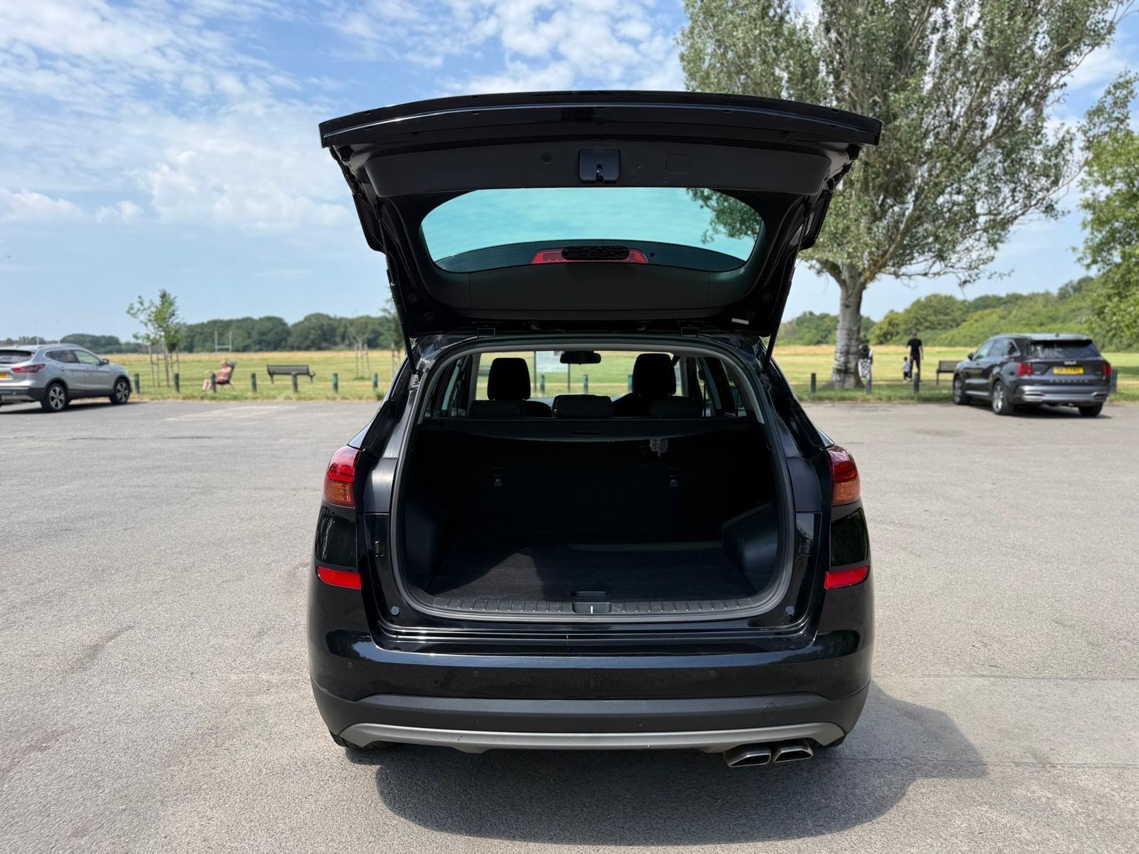Hyundai Tucson view 48
