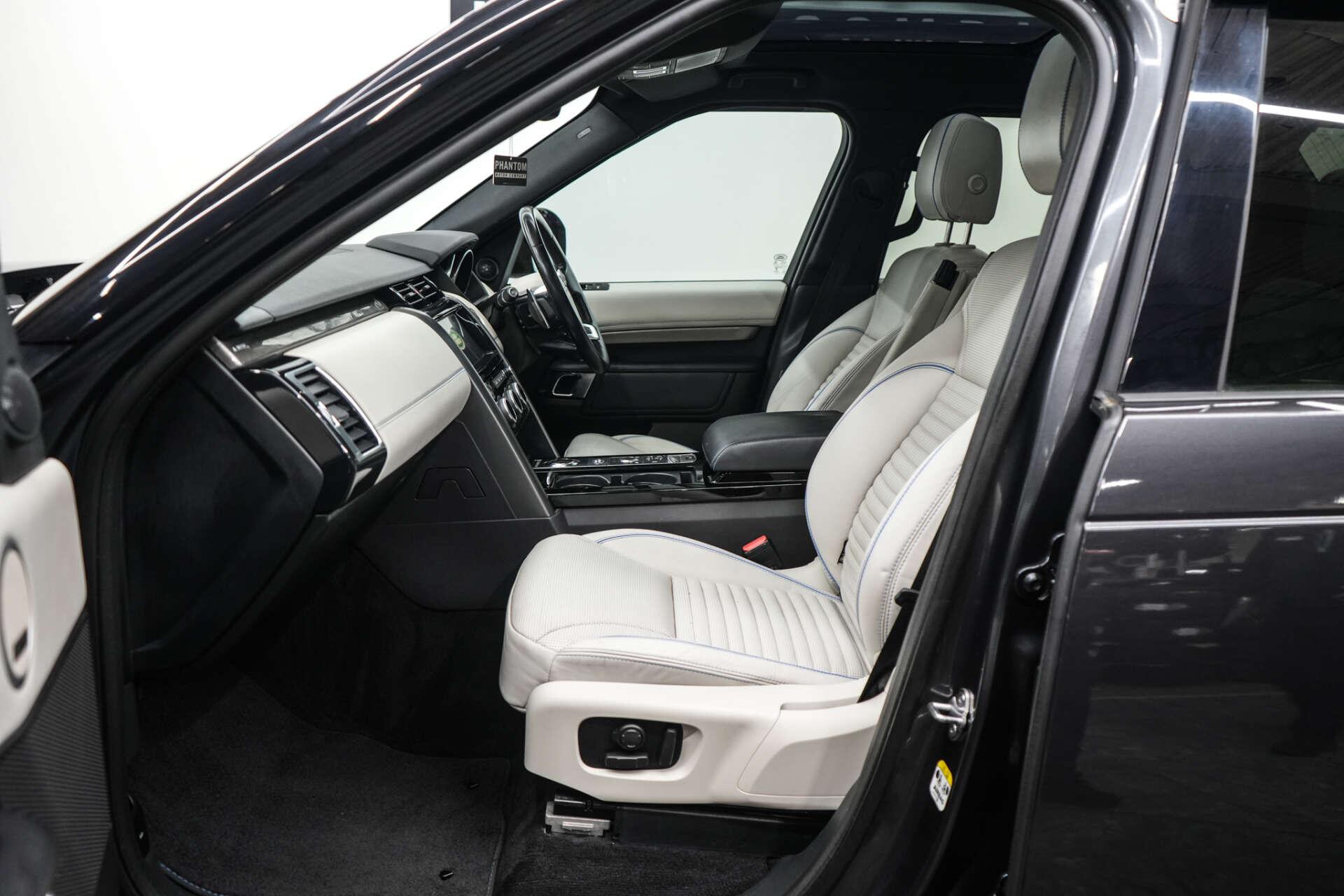 Land Rover Discovery 3 view 16