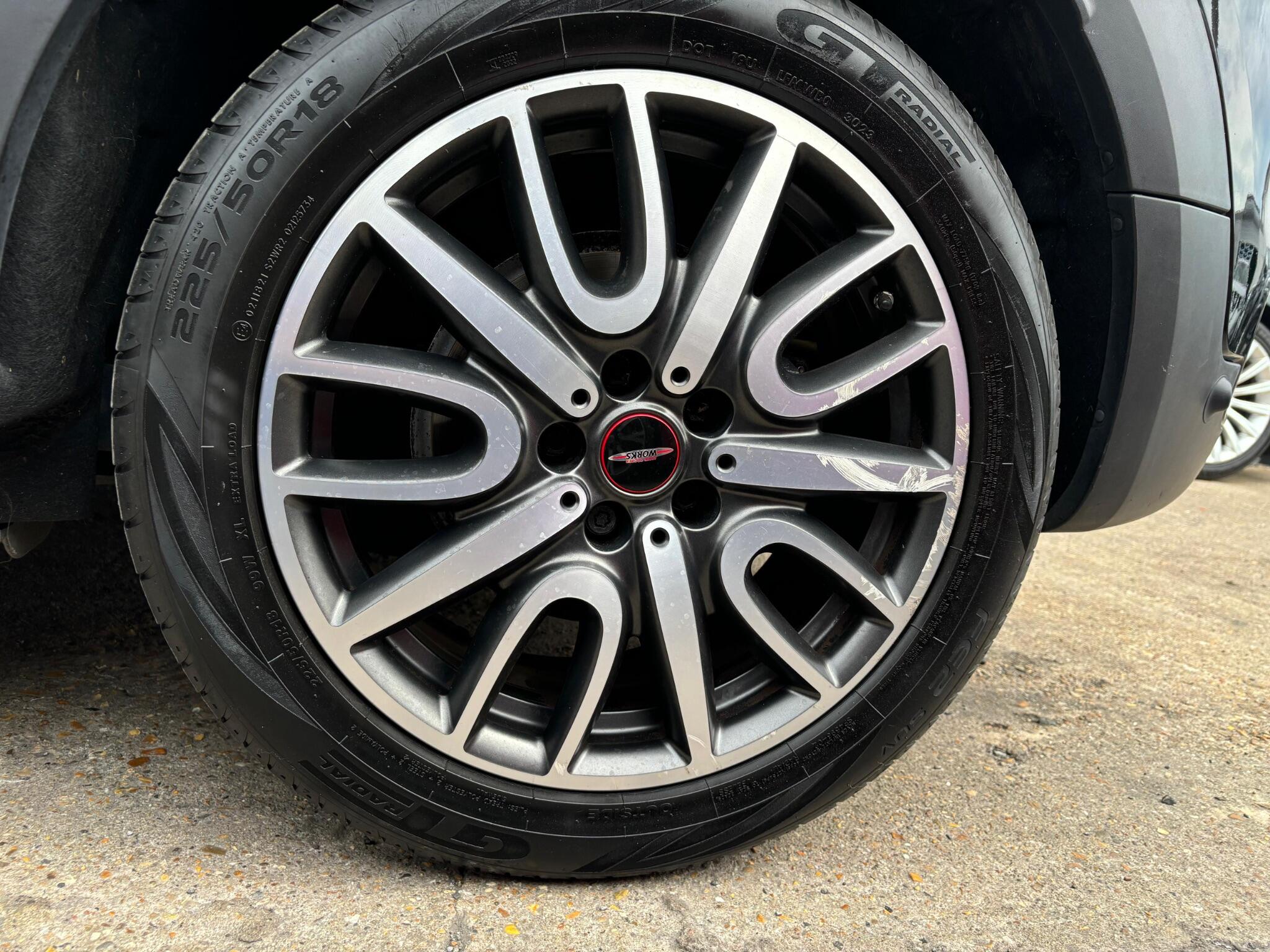 Mini Countryman view 14