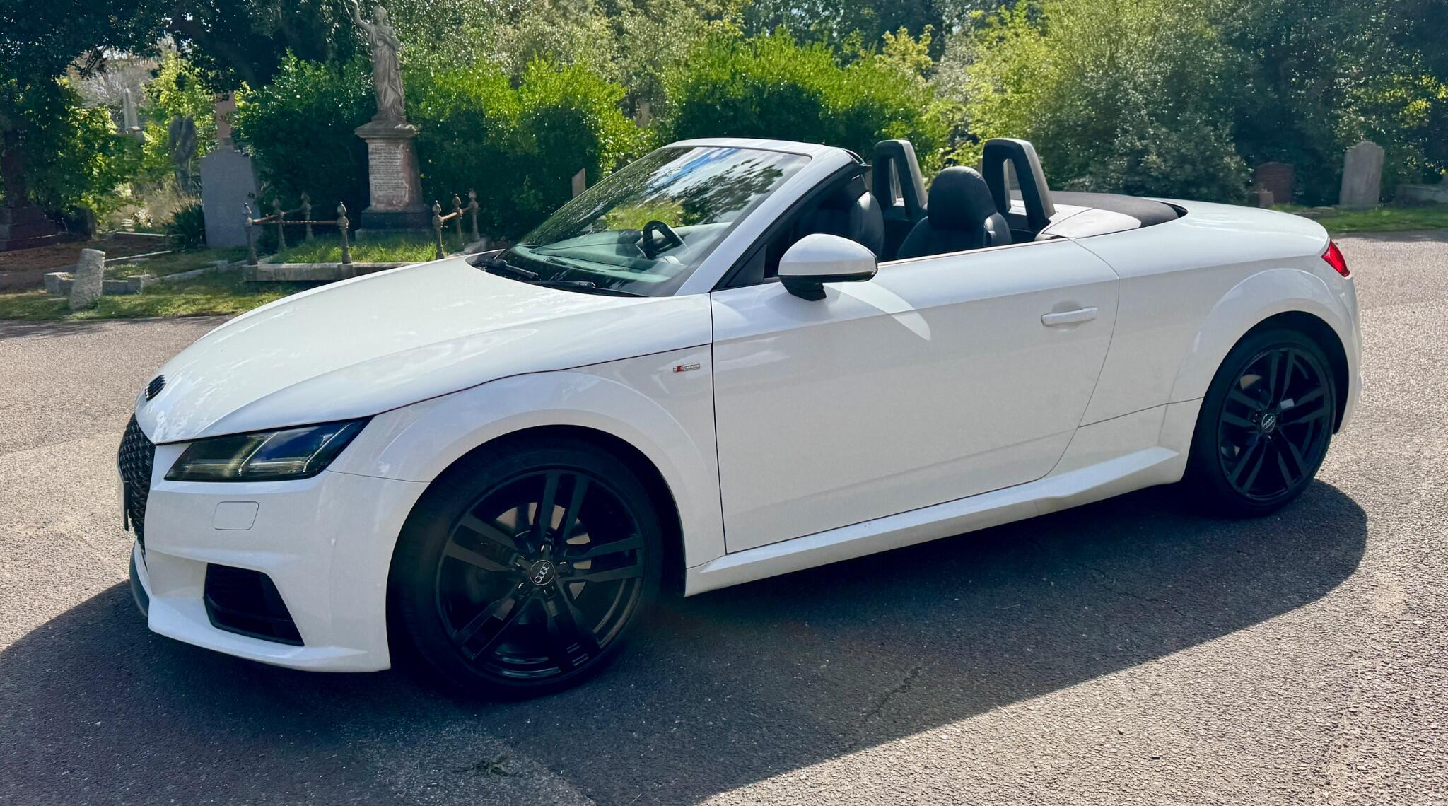 Audi TT view 8