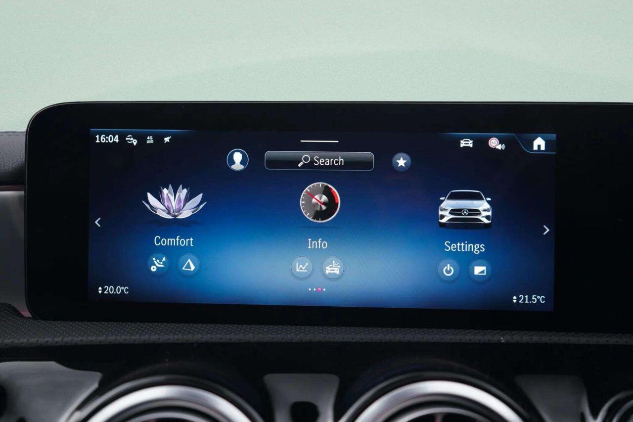 Mercedes-Benz Cla view 26