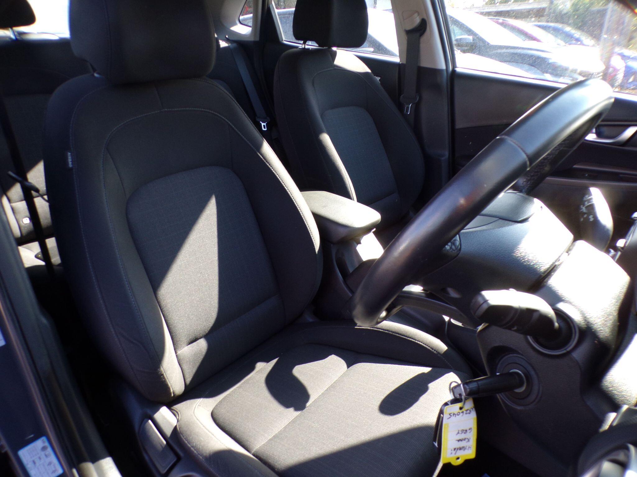 Hyundai Kona view 15