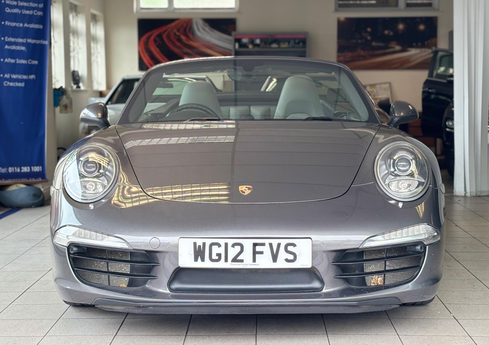 Porsche 911 view 2