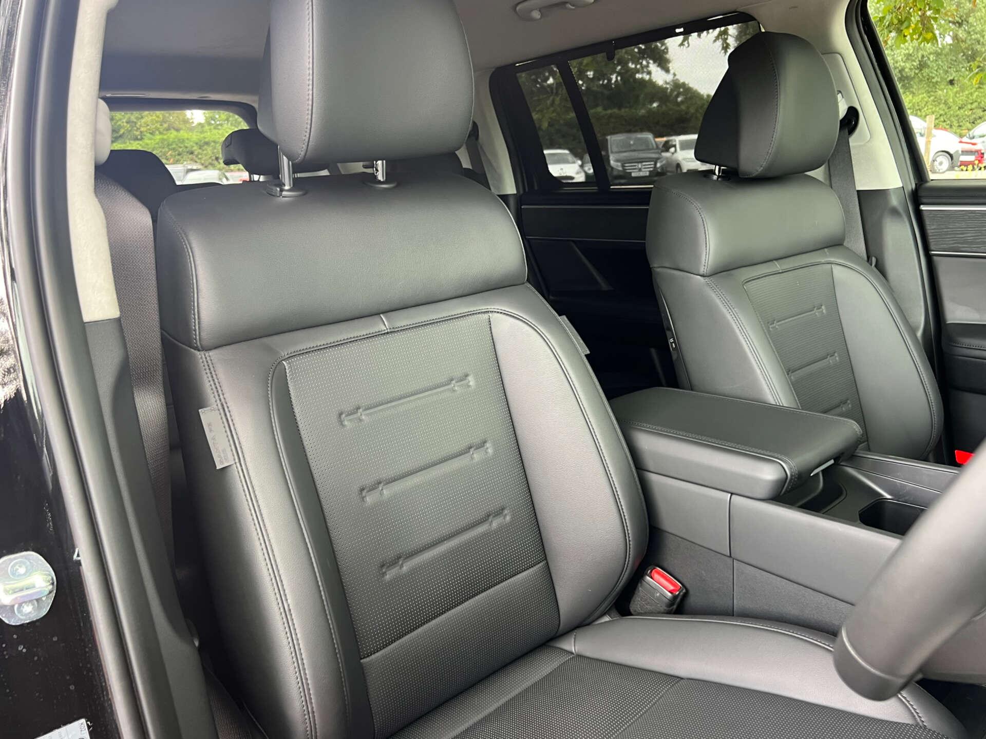 Hyundai Santa Fe view 7