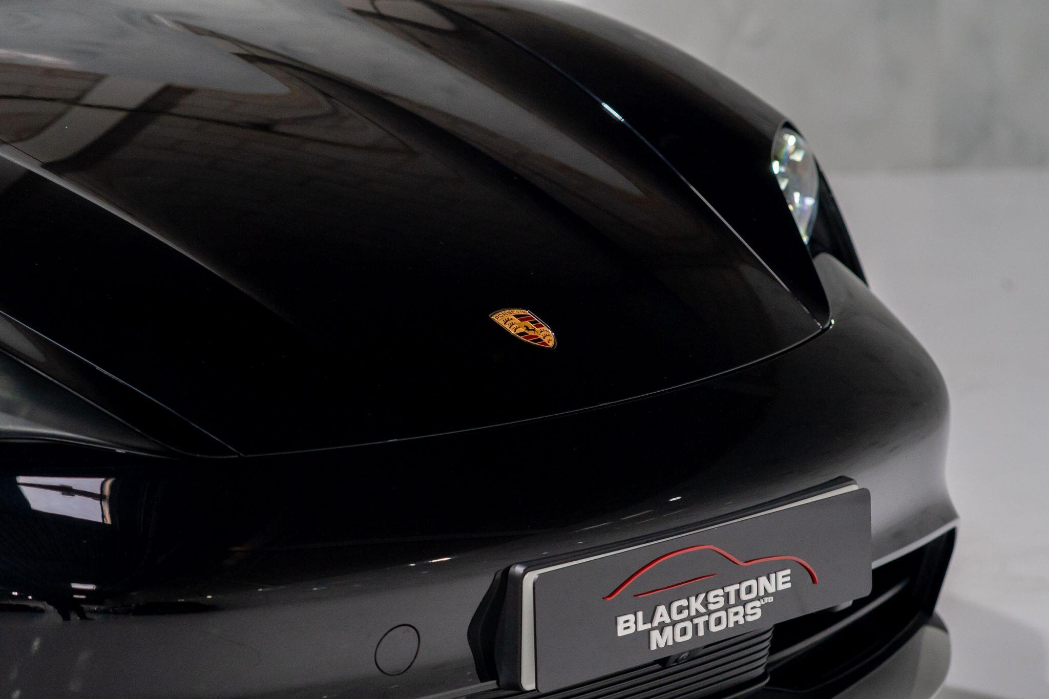 Porsche Taycan view 37