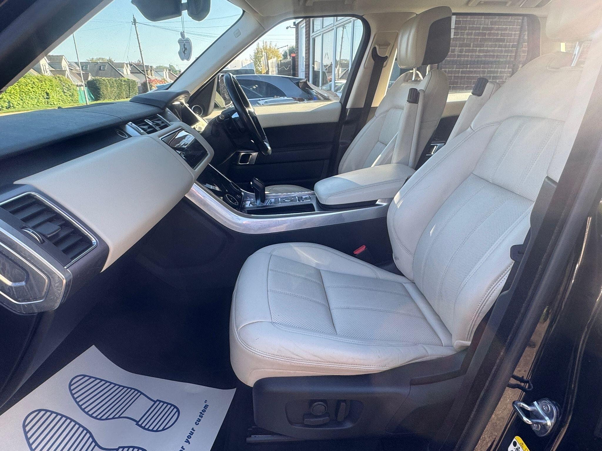 Land Rover Range Rover Sport view 35