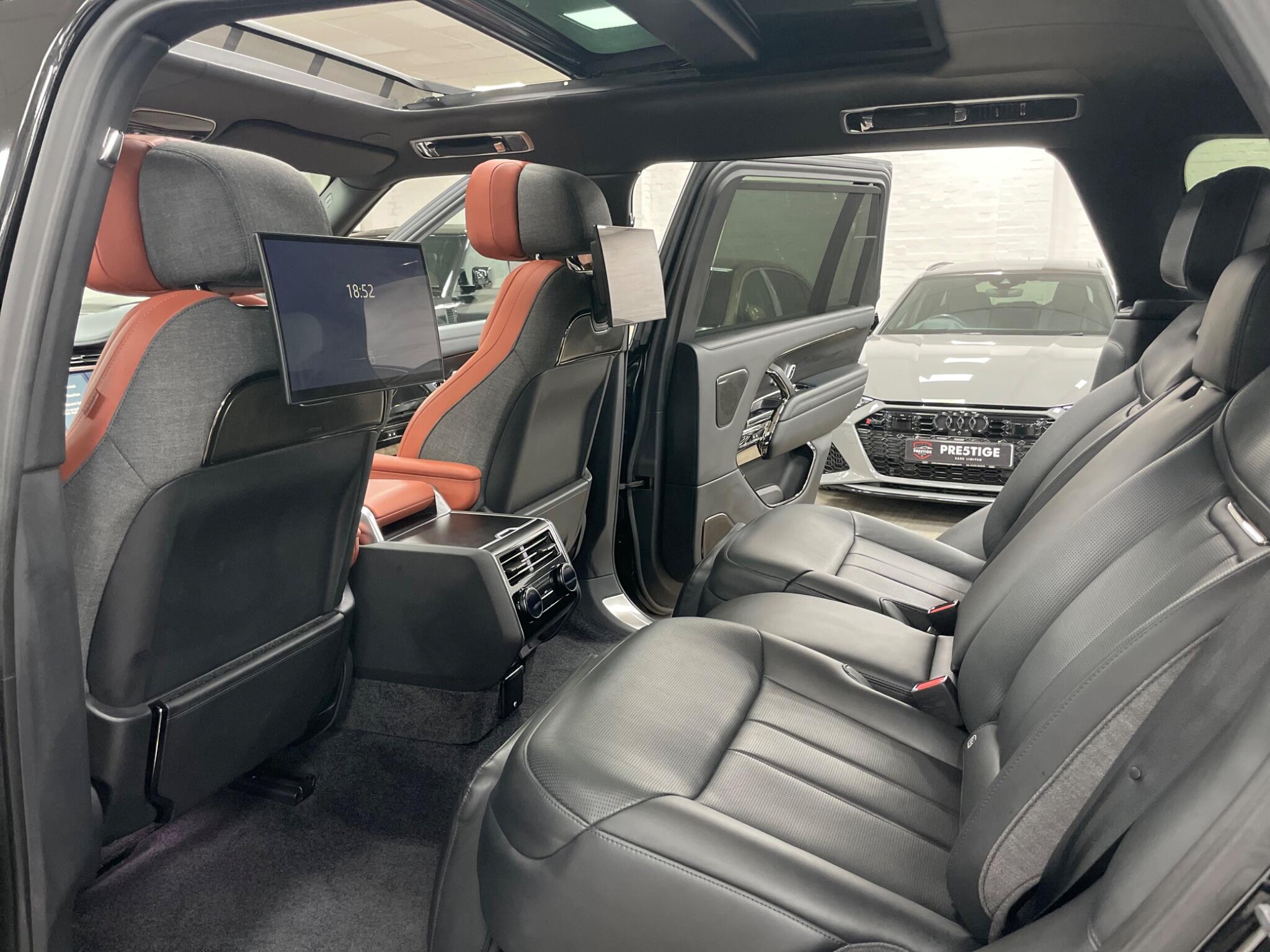 Land Rover Range Rover view 74