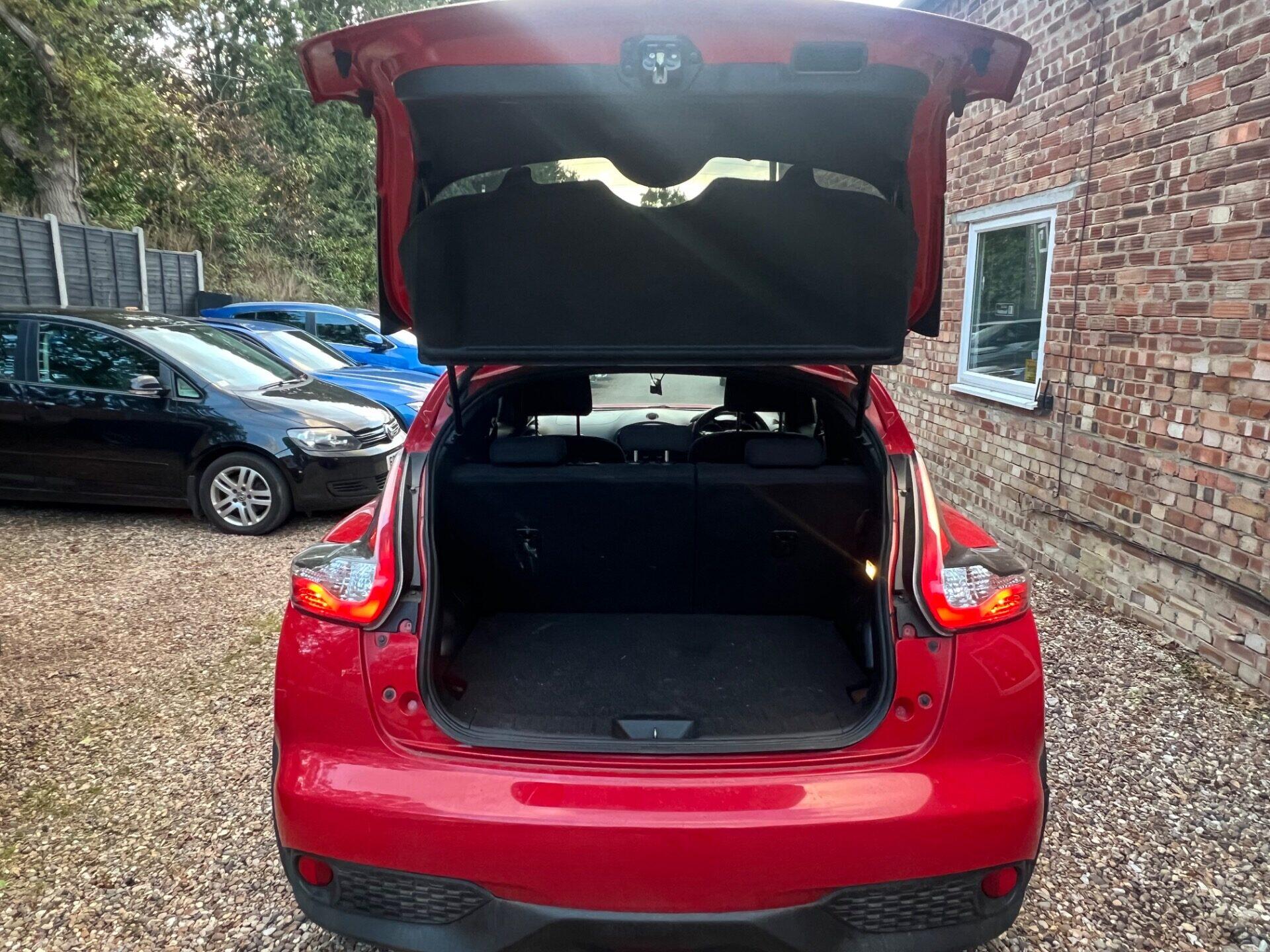 Nissan Juke view 11