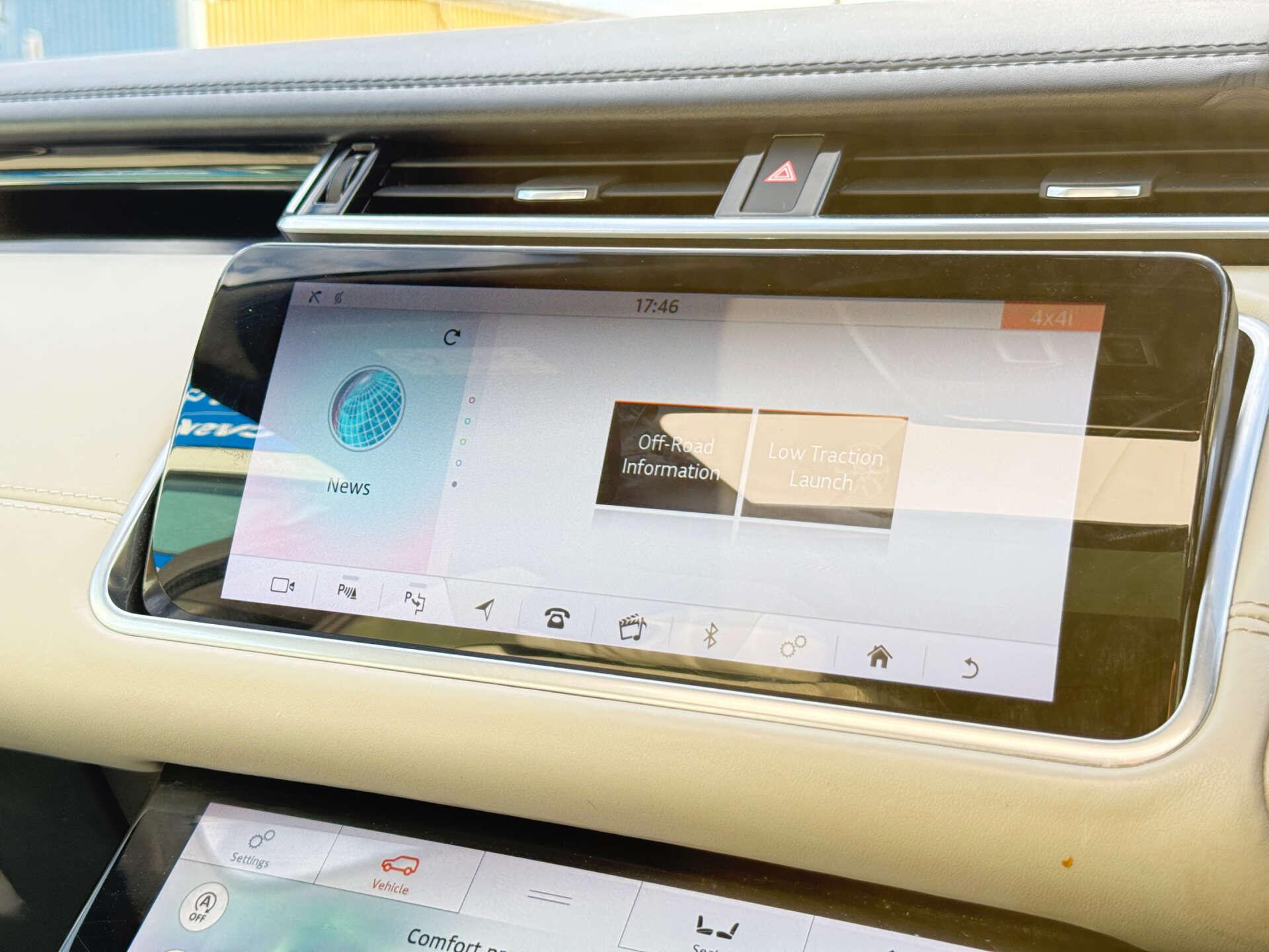 Land Rover Range Rover Velar view 71