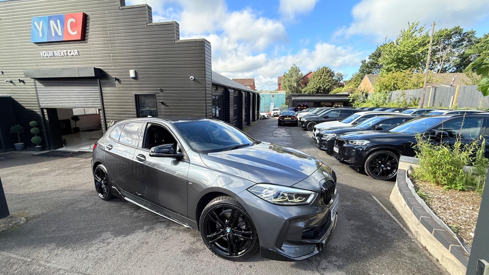 BMW 1 Series view 2