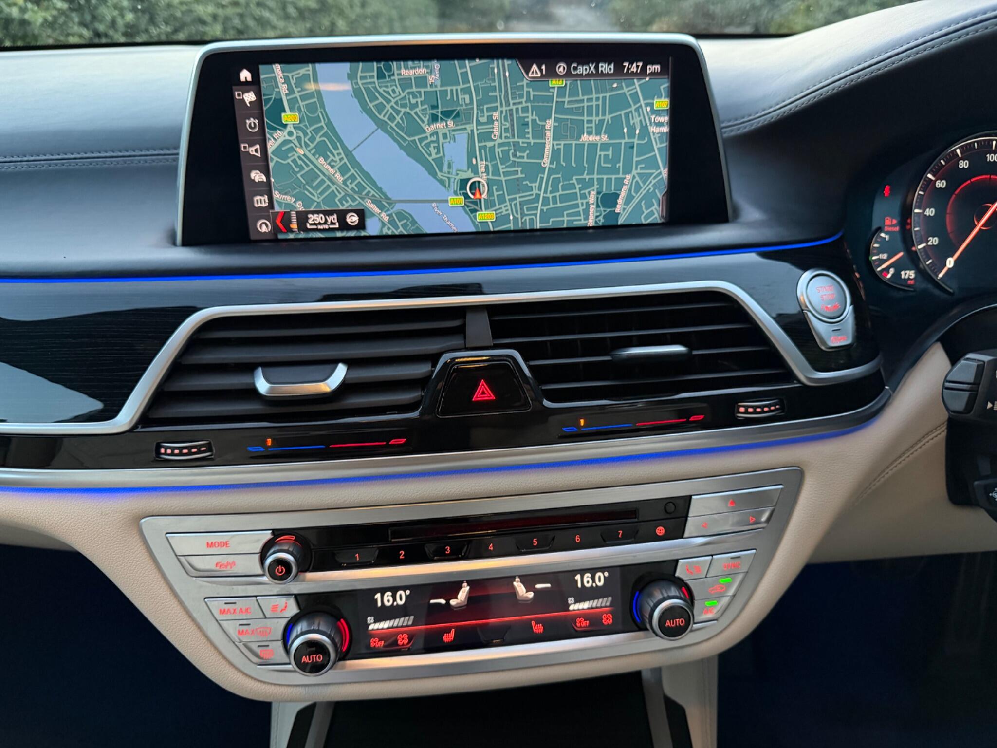BMW 7 Series view 34