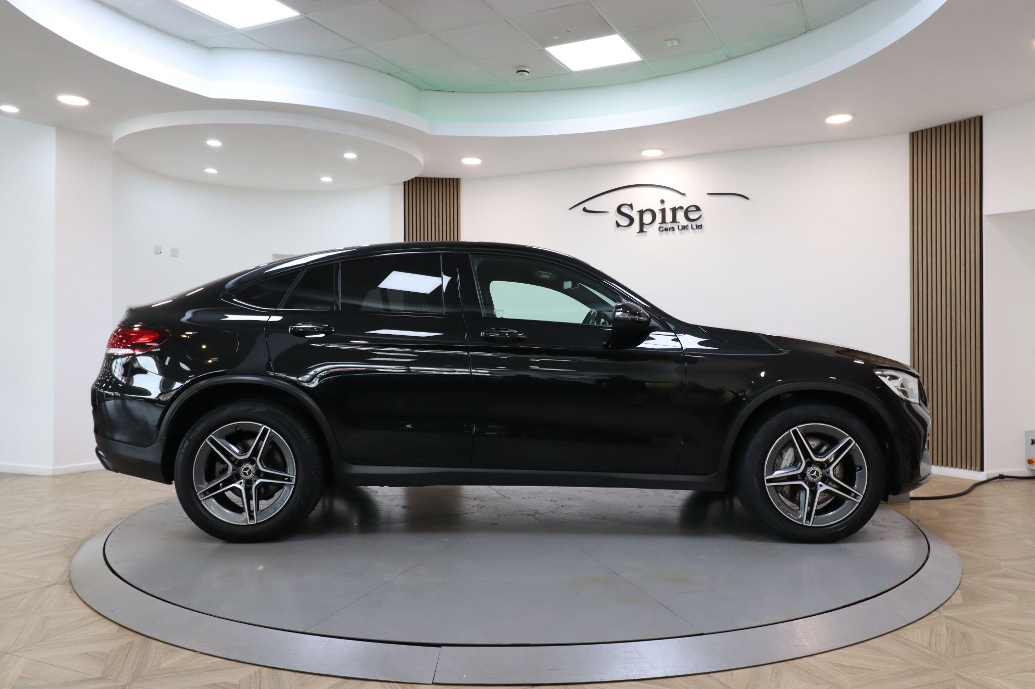 Mercedes-Benz GLC view 5