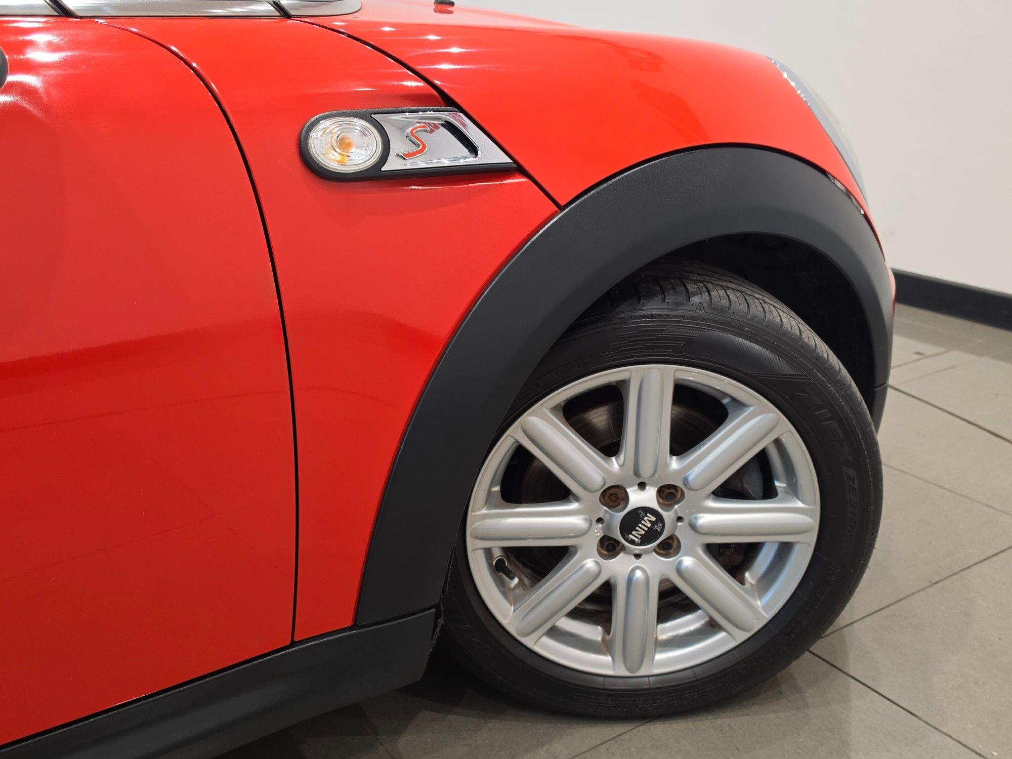 Mini Clubman view 81