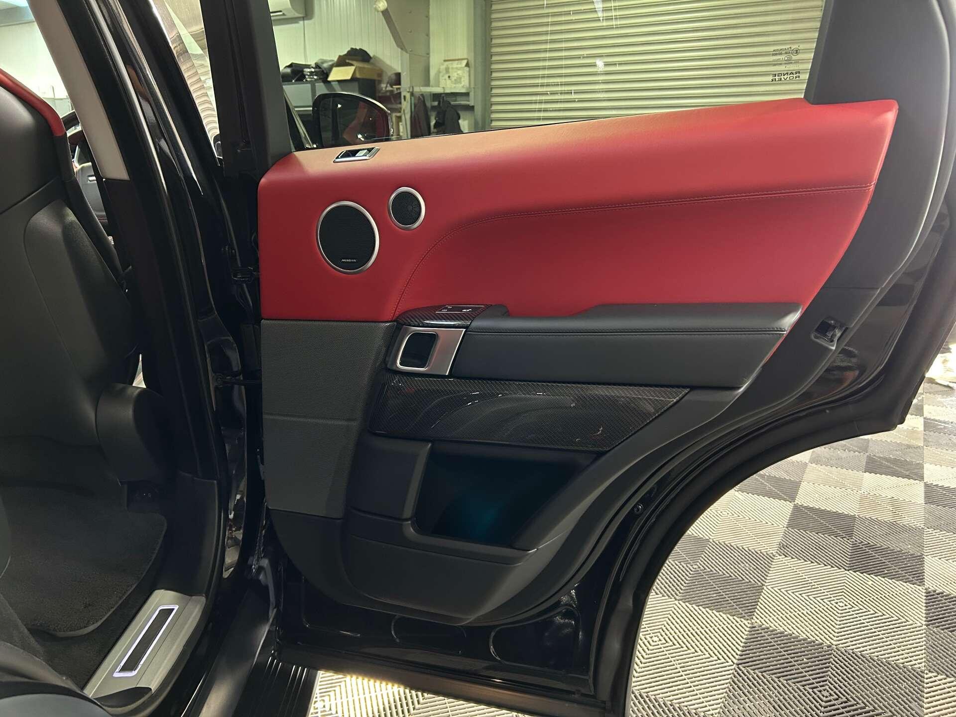 Land Rover Range Rover Sport view 41