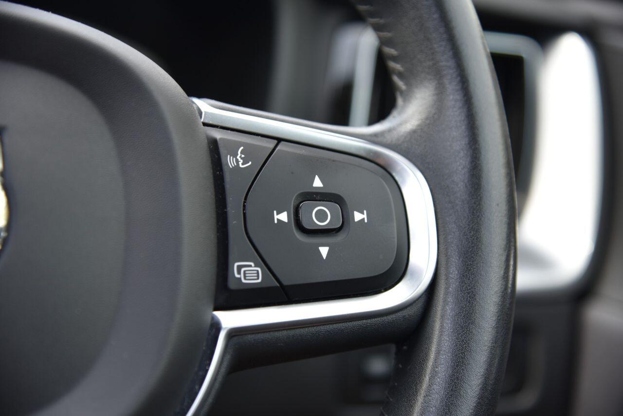 Volvo XC60 view 31