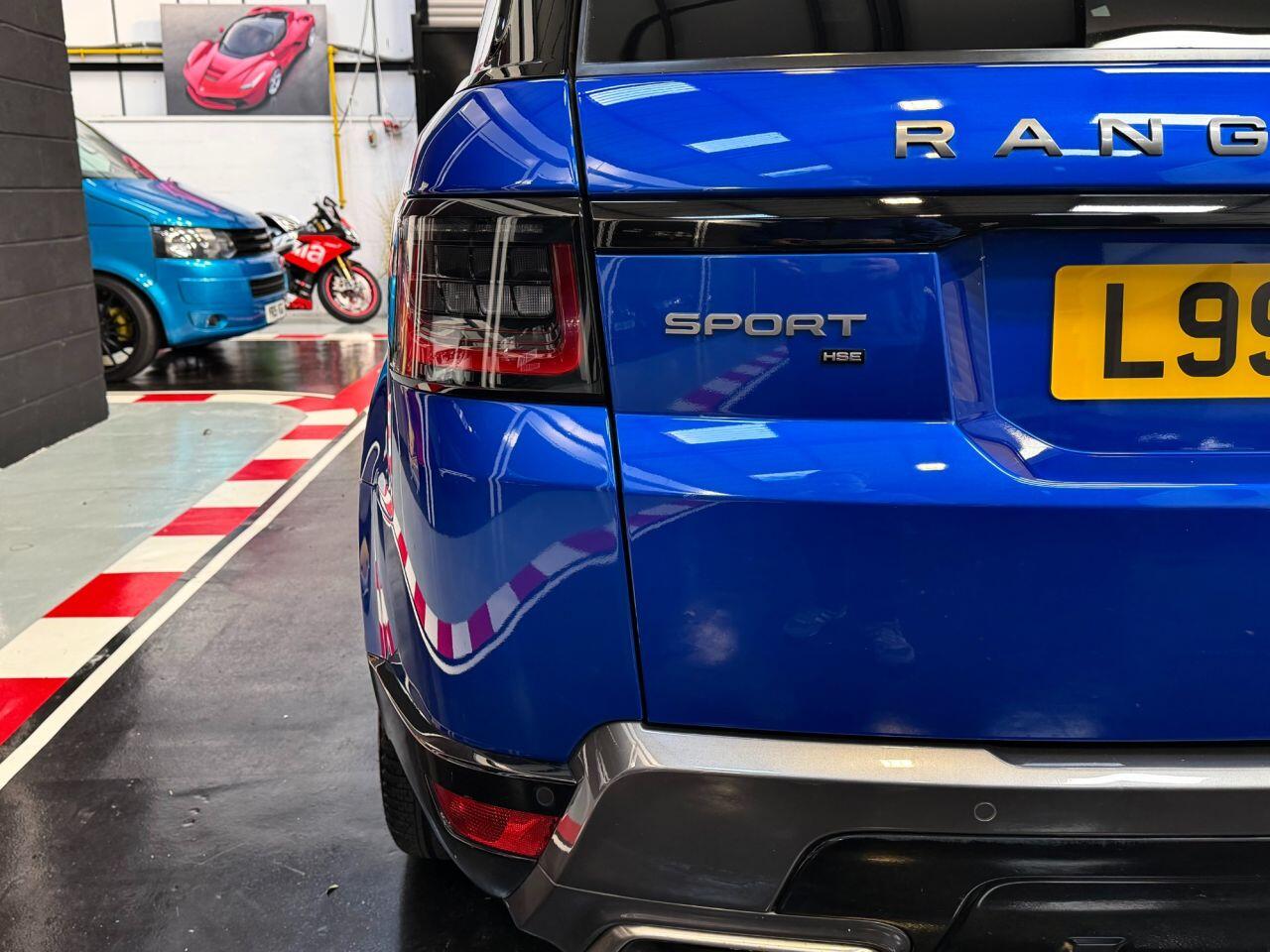 Land Rover Range Rover Sport view 10