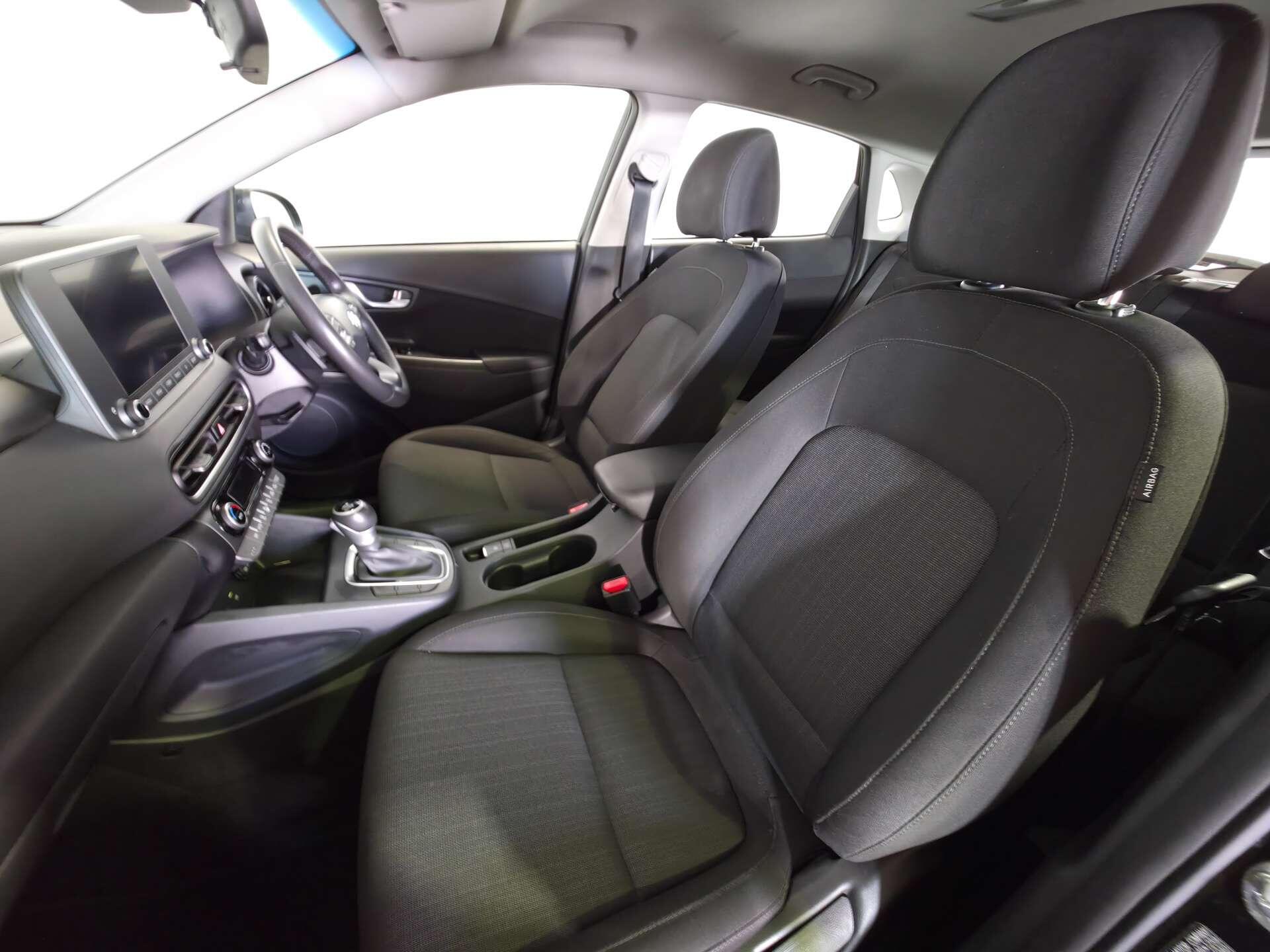 Hyundai Kona view 55