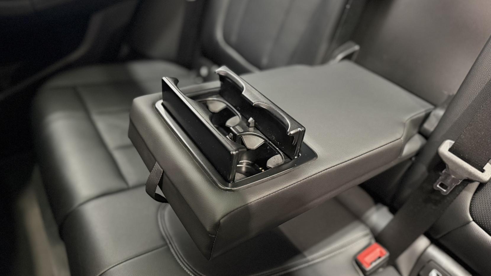 BMW X3 view 13
