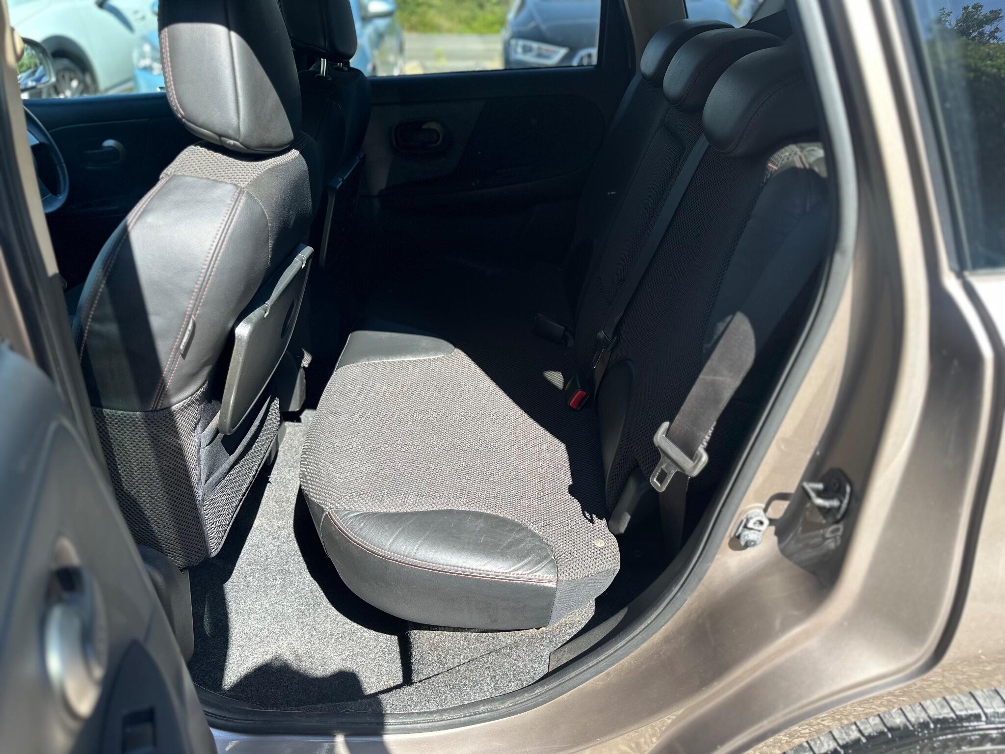 Nissan Note view 44
