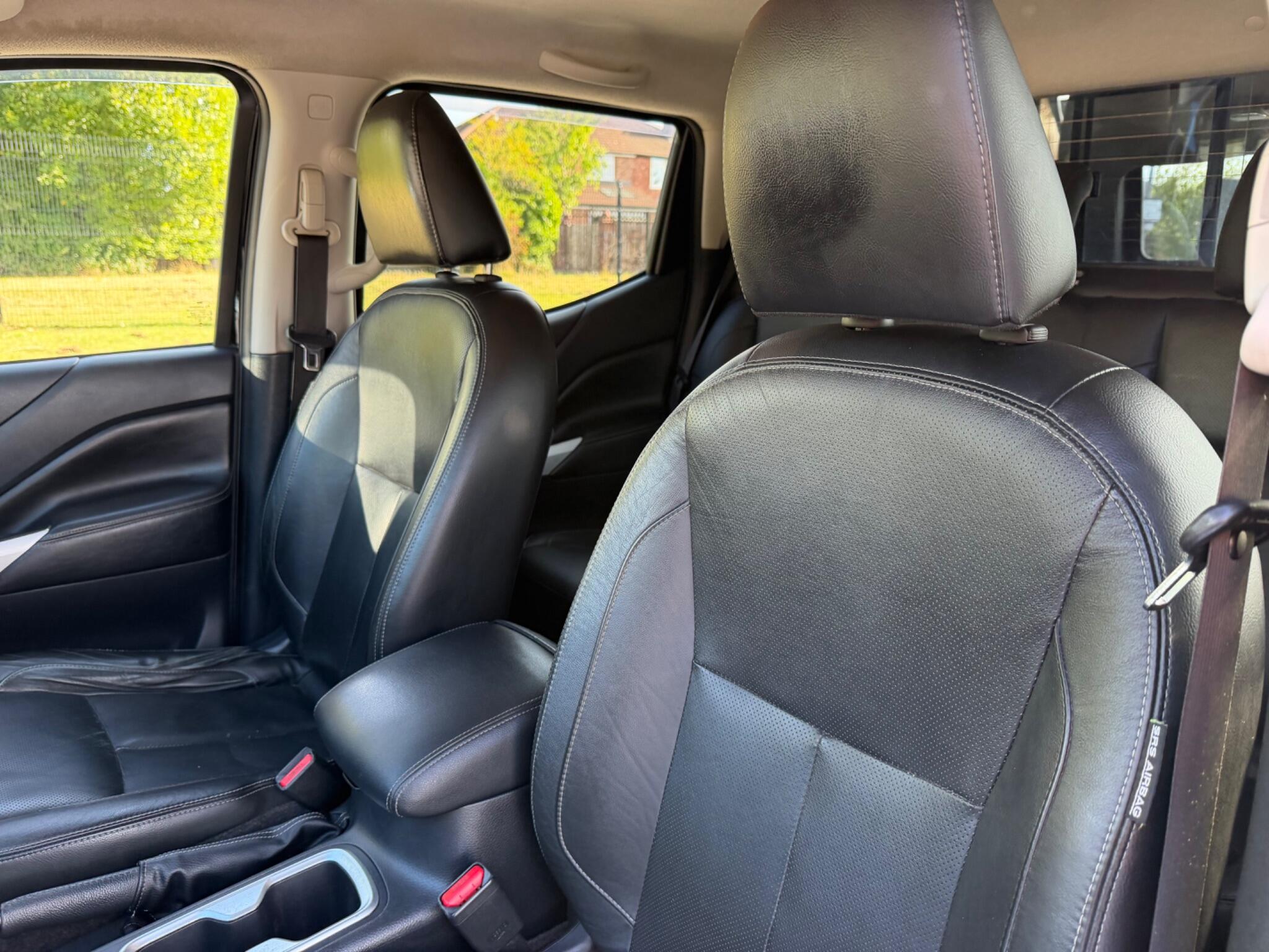 Nissan Navara view 15
