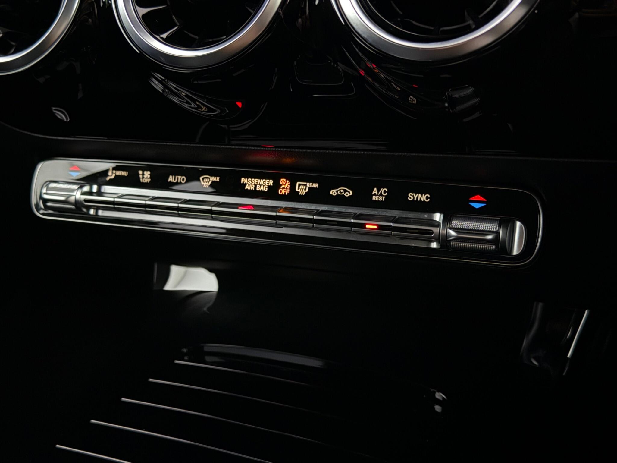 Mercedes-Benz A-Class view 22