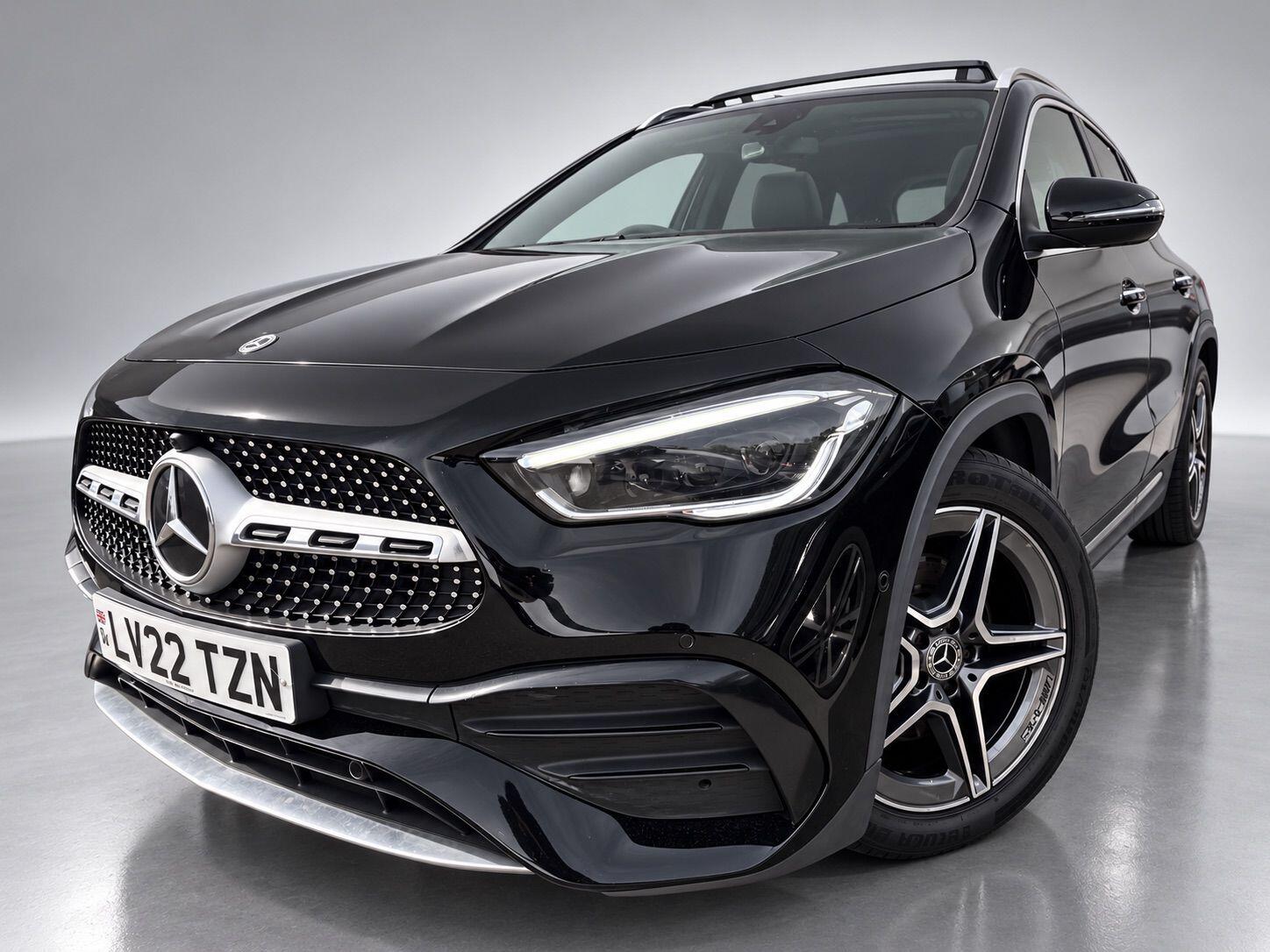 Mercedes-Benz GLA view 8
