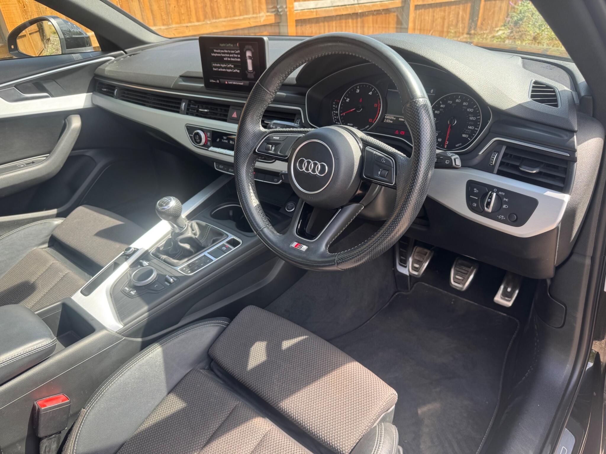 Audi A4 view 5
