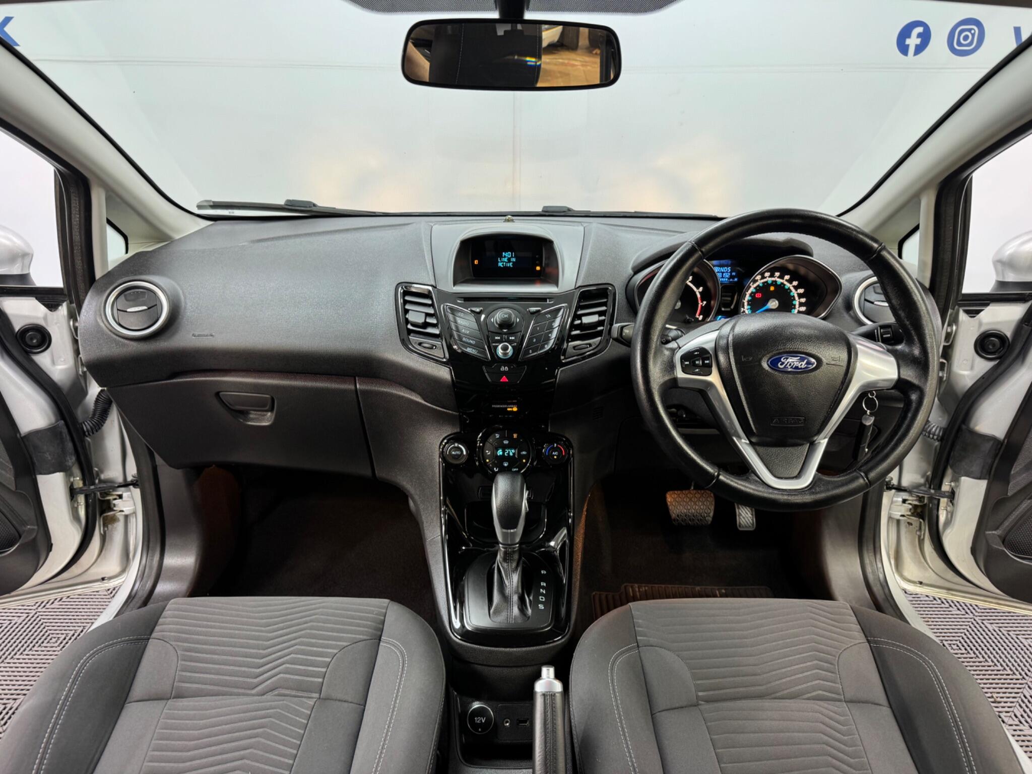 Ford Fiesta view 4
